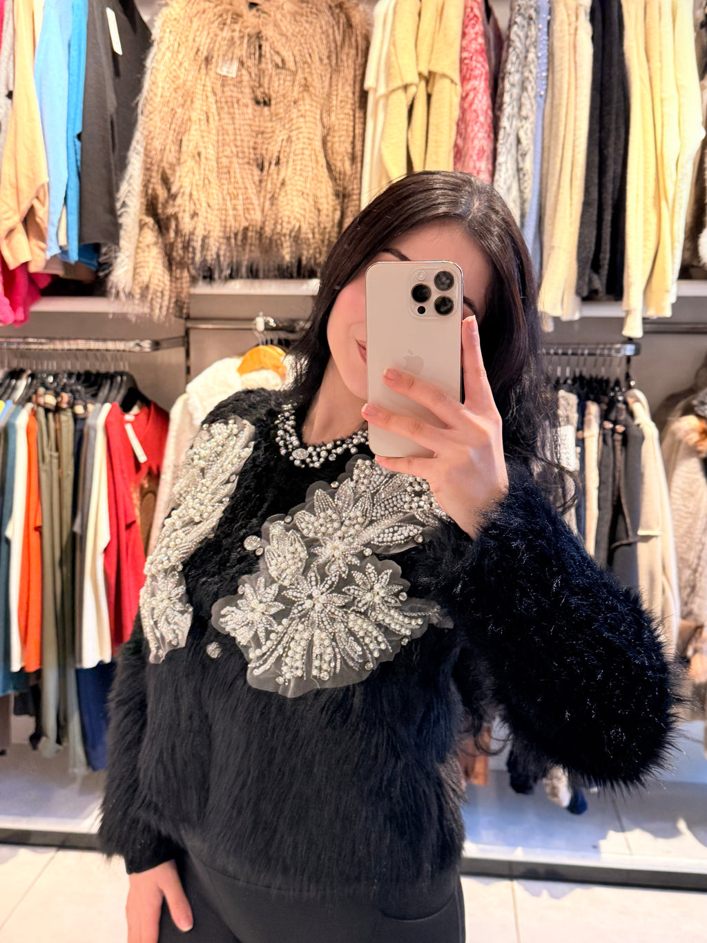 ANGORA HIRKA