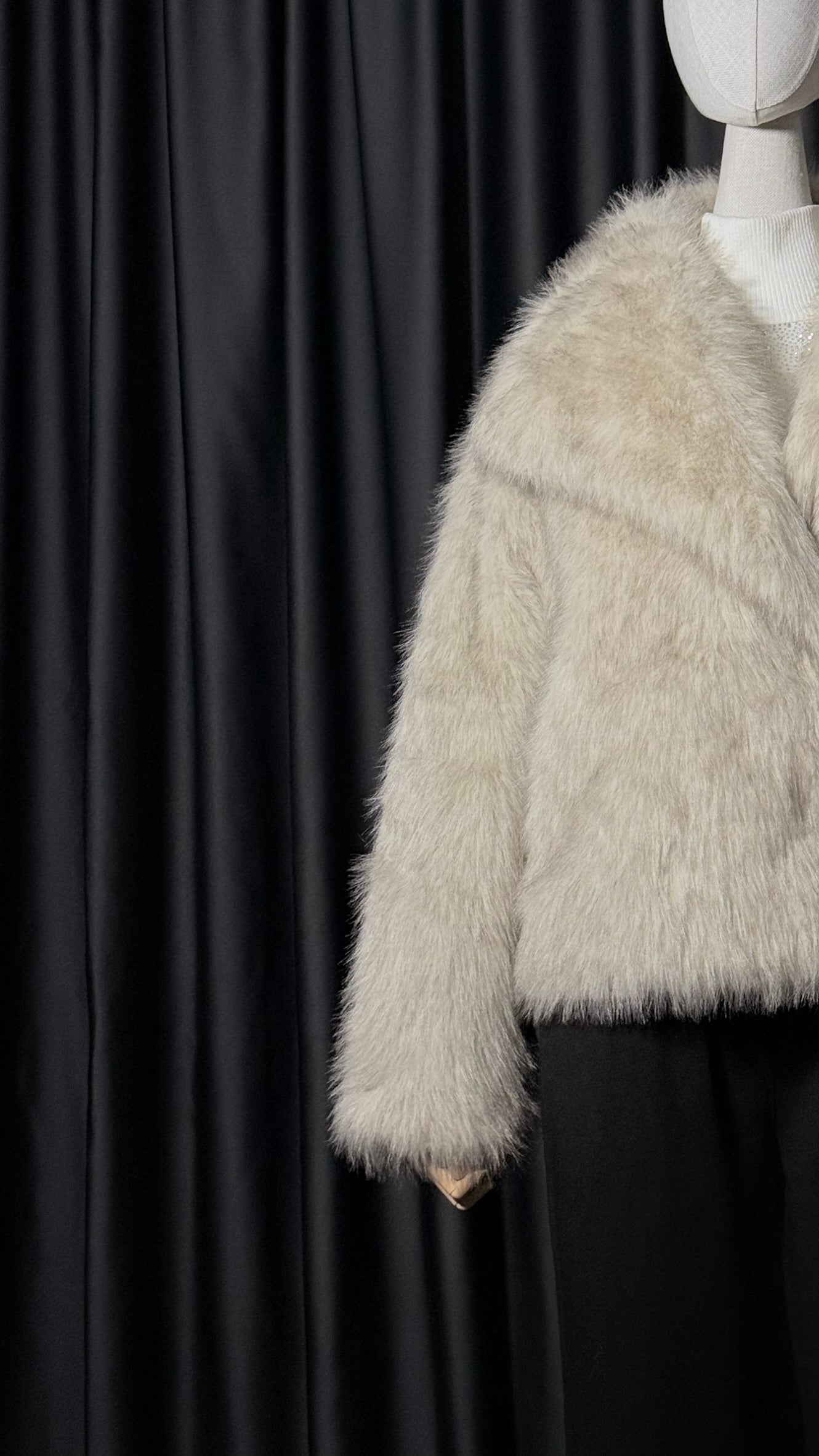 Krem Uzun Tüylü Suni Kürk Ceket