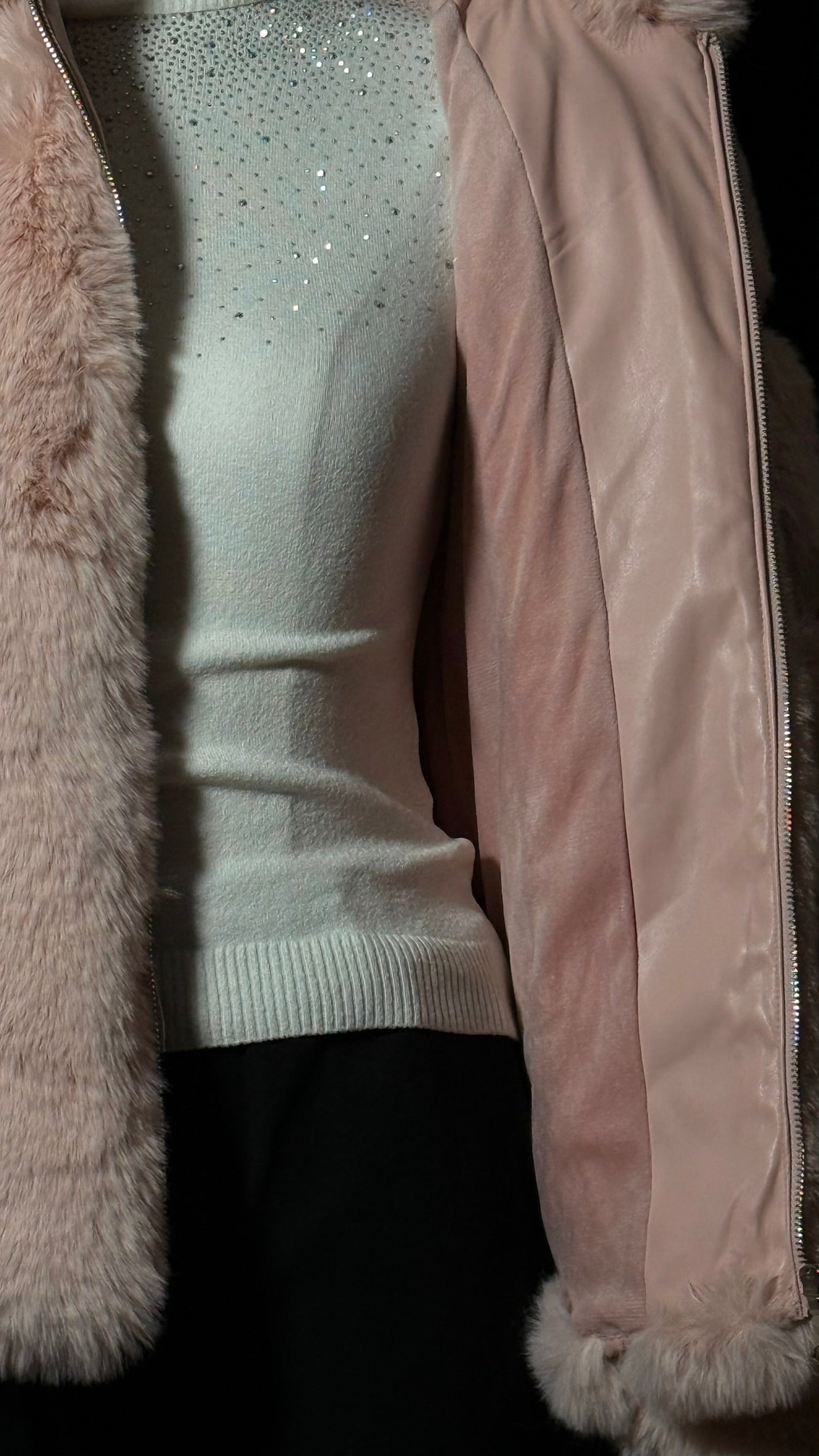 Pudra Kapüşonlu Kürk Mont