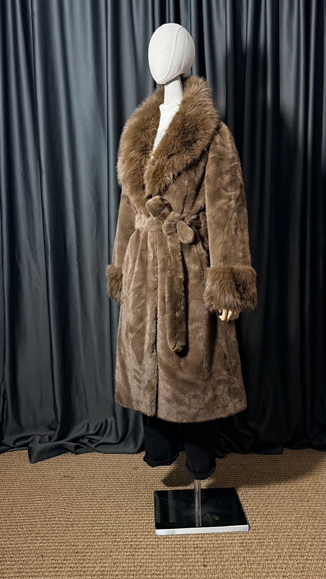 Kahverengi Kemerli Uzun Kürk Kaban – Lüks Seri