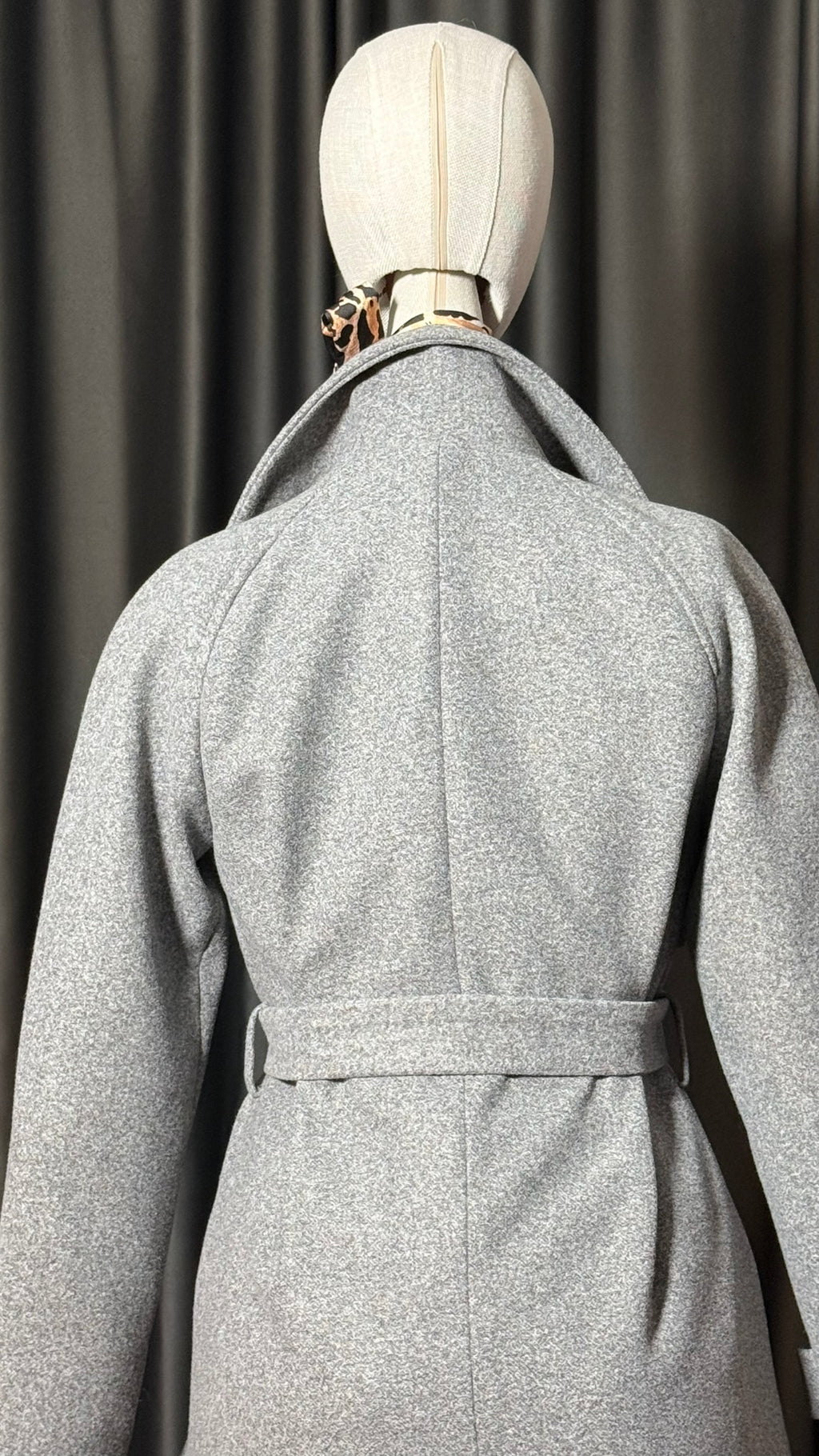 Gri Kuşaklı Kaşe Kaban – Oversize Kesim