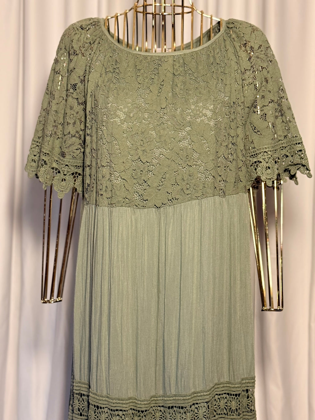 Haki Yeşil Dantelli Bohem Elbise