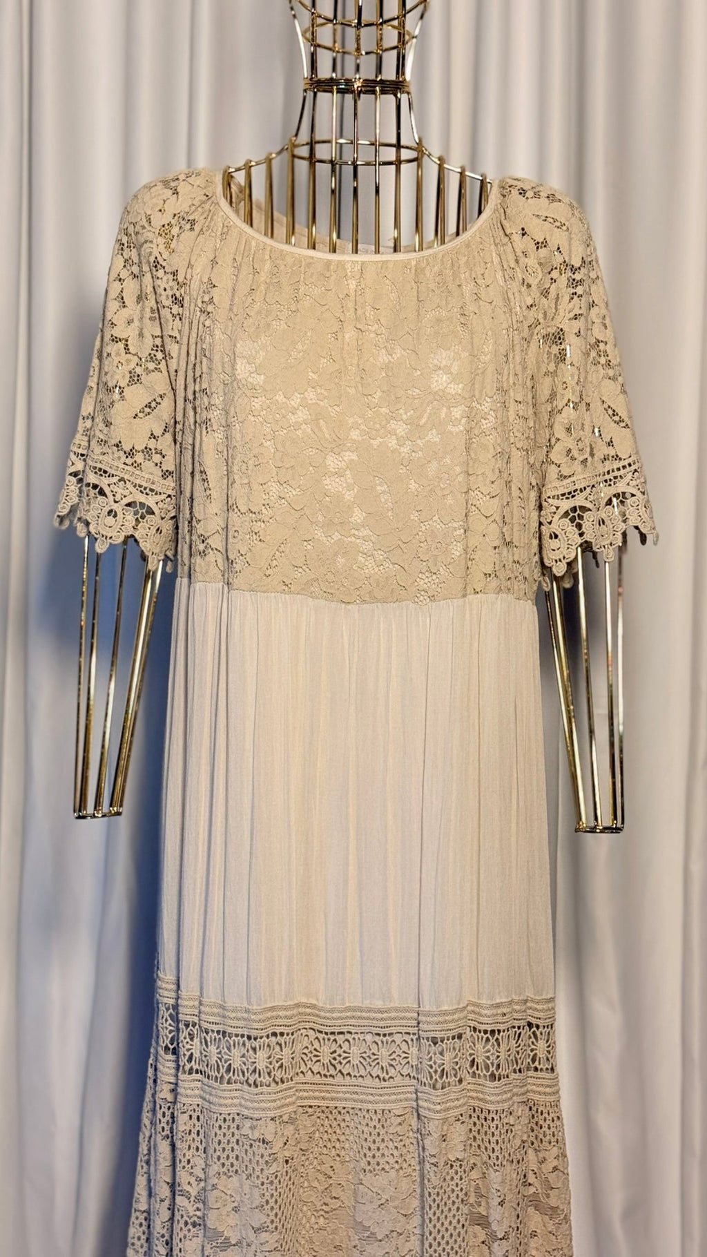 Krem Dantelli Bohem Elbise