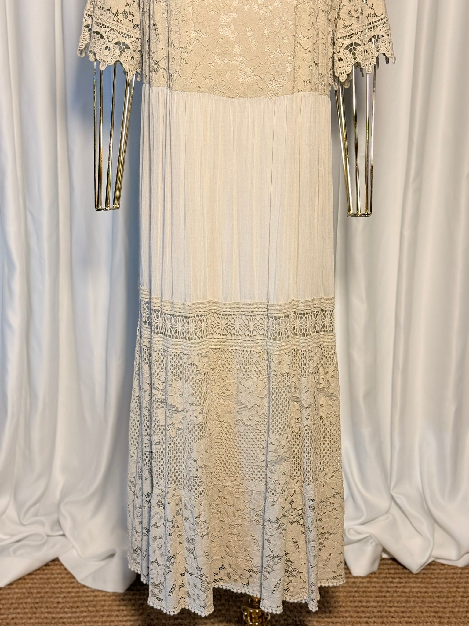 Krem Dantelli Bohem Elbise