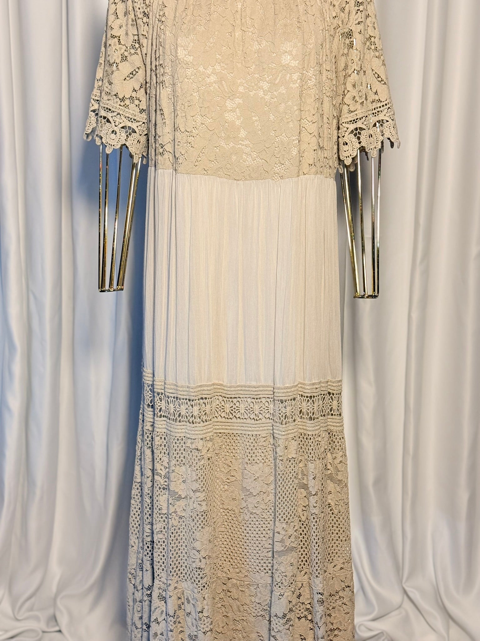 Krem Dantelli Bohem Elbise