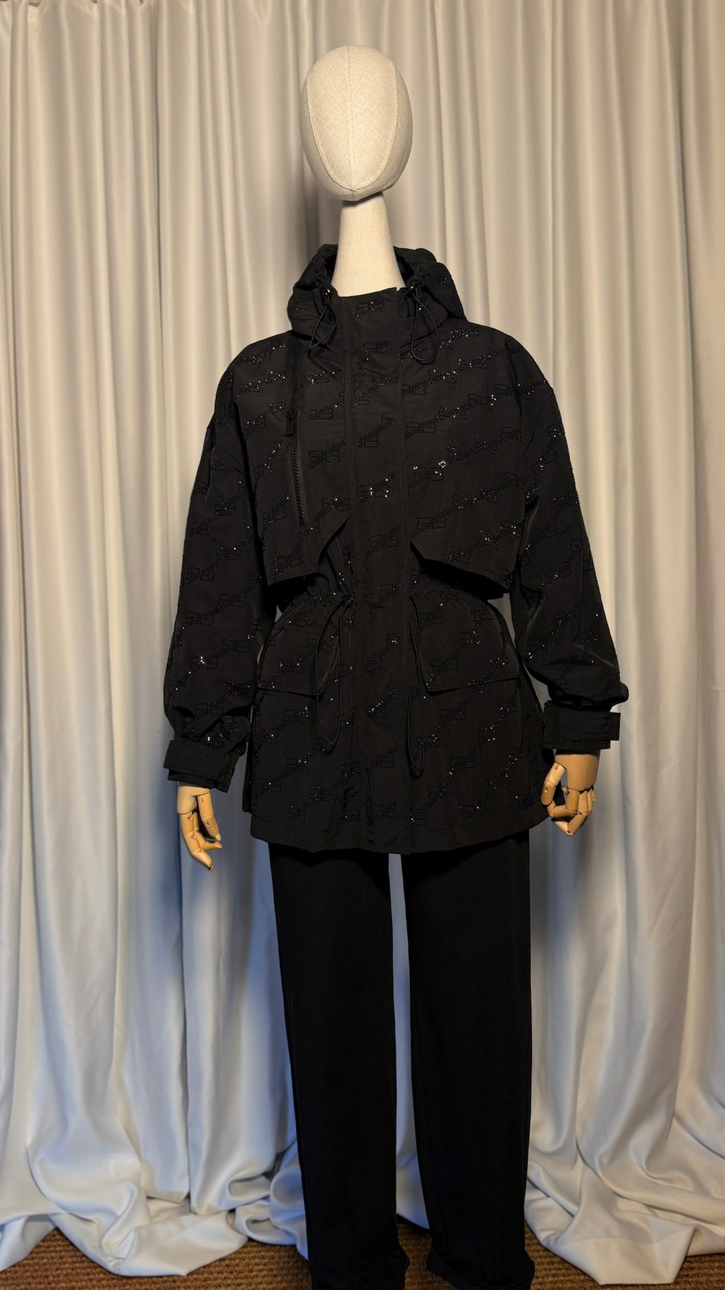 Belden Sıkmalı Tasarım Mevsimlik Mont