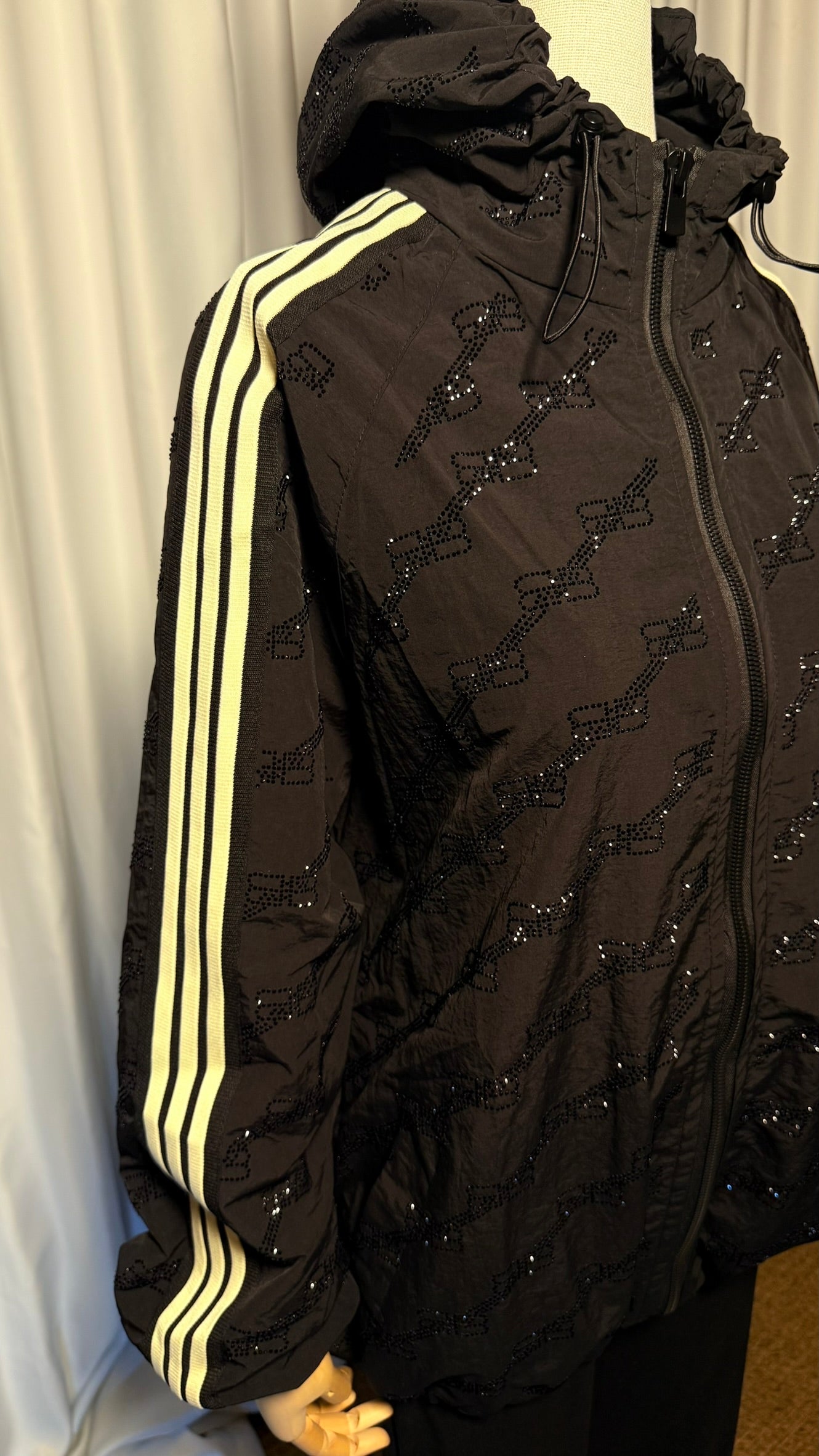 Siyah Çizgili Spor Tasarım Ceket