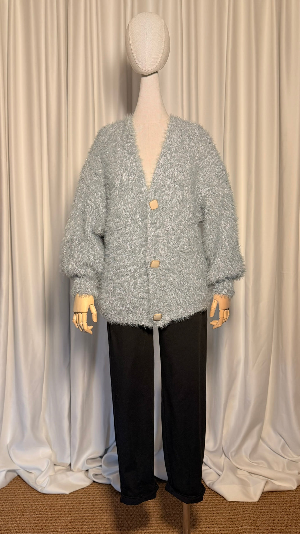 Mavi Tüylü Oversize Hırka