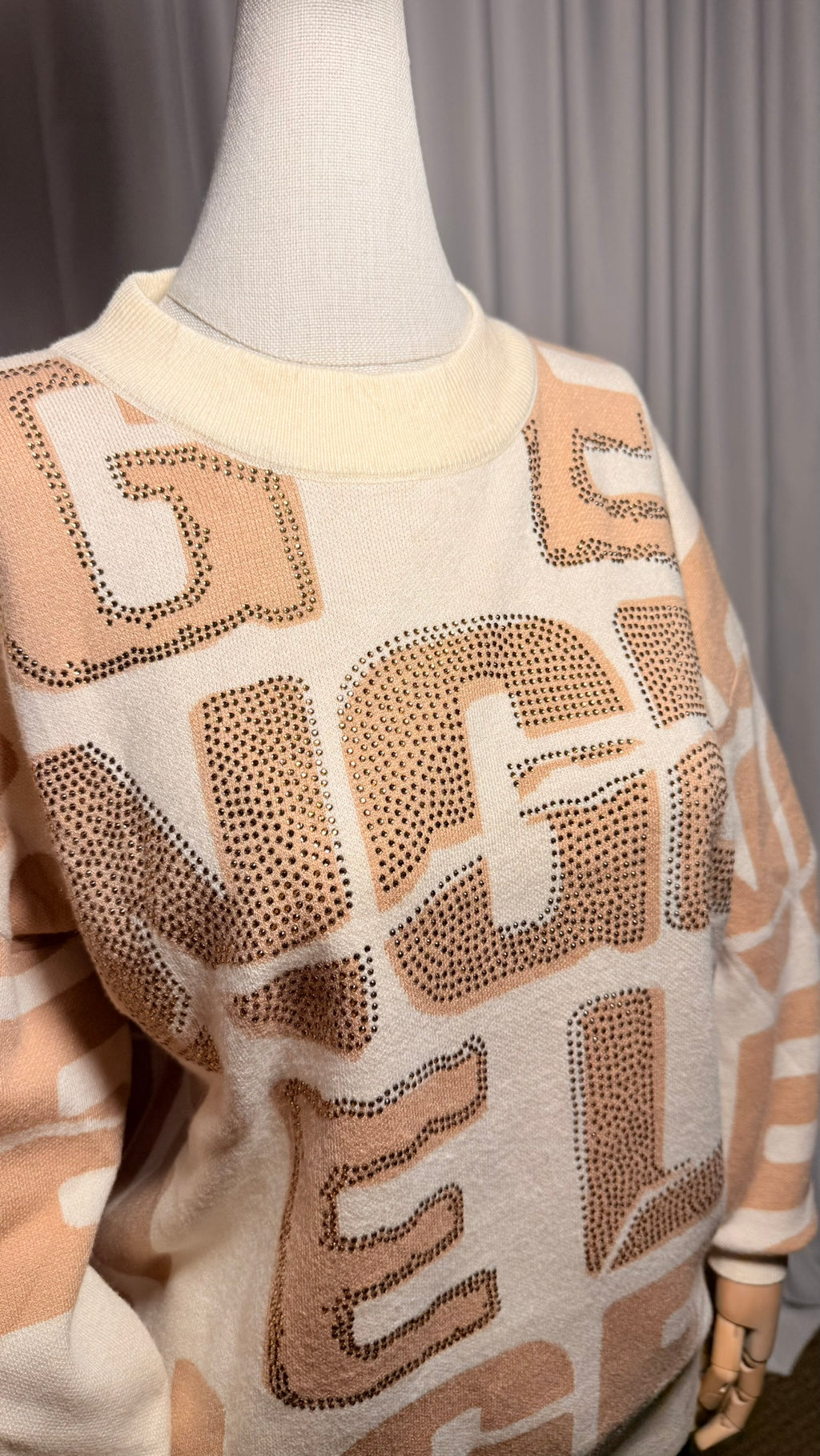 Krem-Bej Logolu Triko Kazak