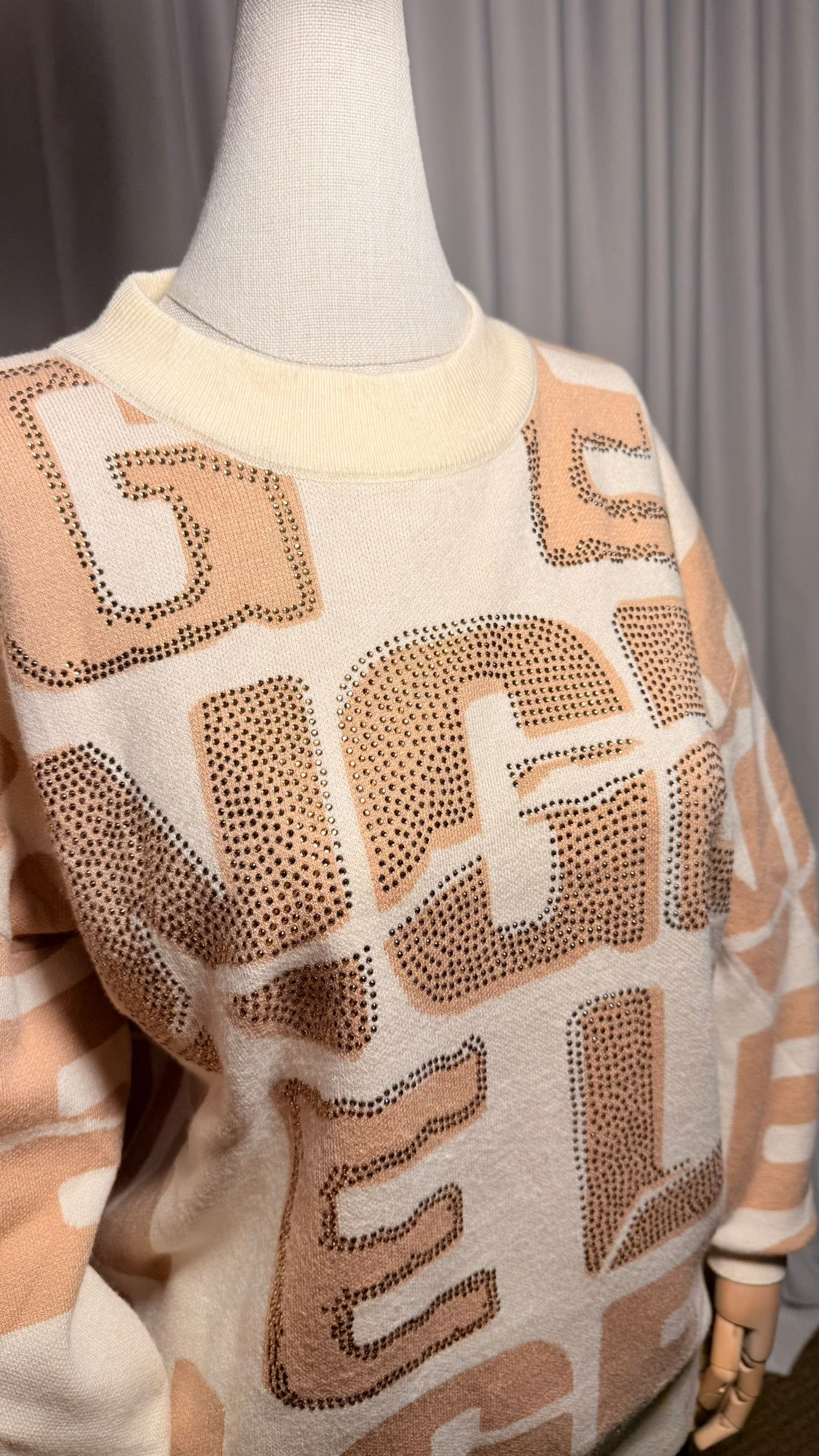 Krem-Bej Logolu Triko Kazak