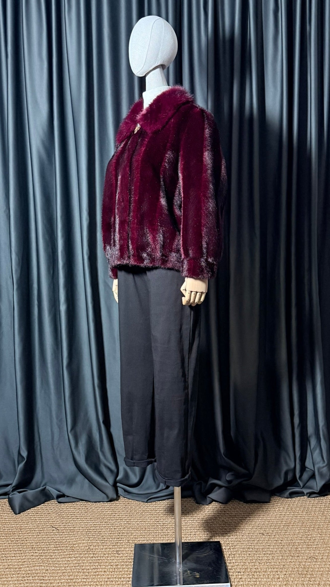 Bordo Taş Düğmeli Kürk Ceket