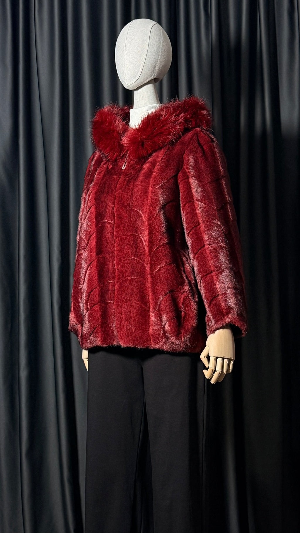 Kapüşonlu Bordo Kısa Suni Kürk Mont - Fermuarlı