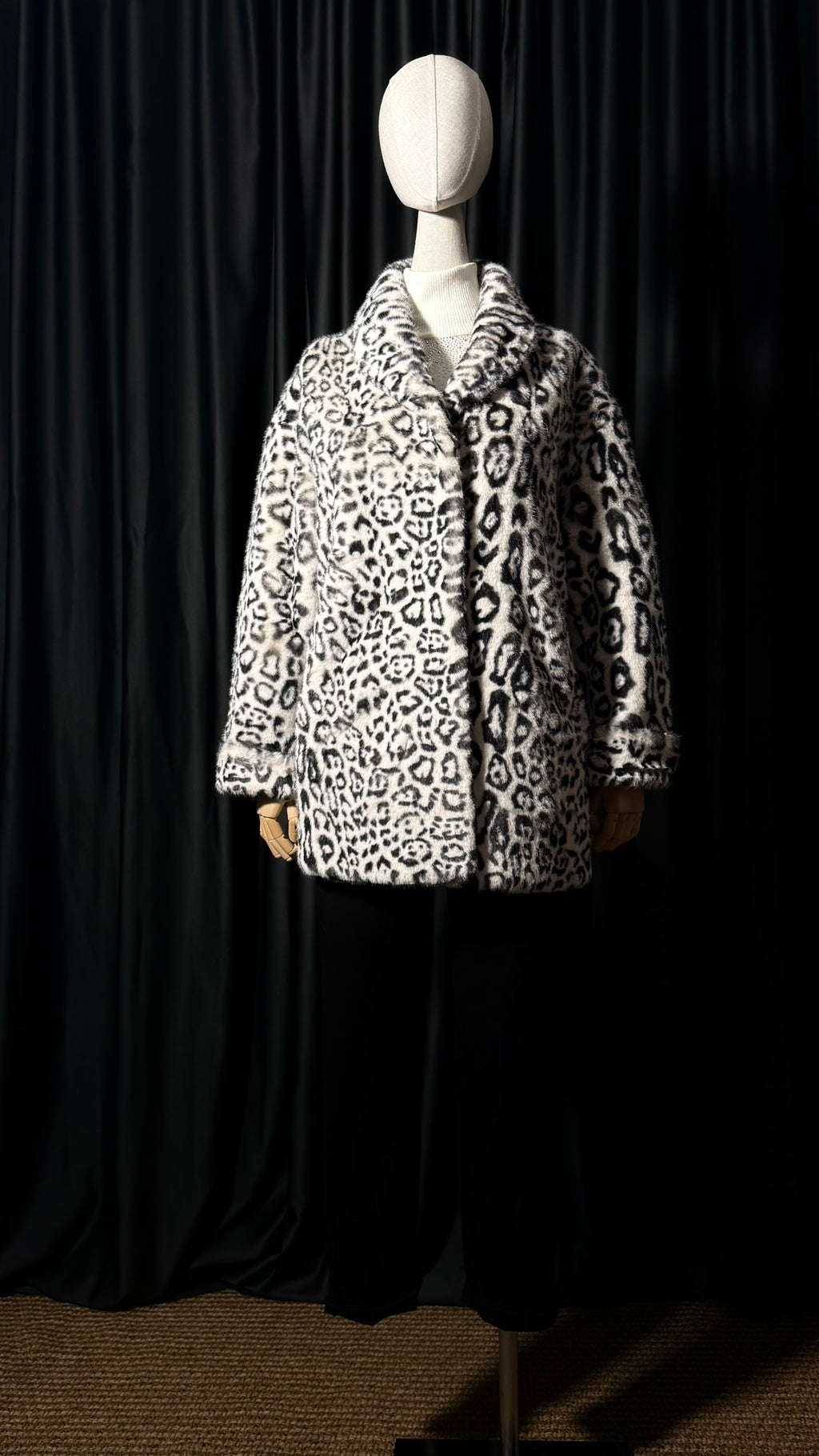 Leopar Desenli Kürk Mont – Trend Seri