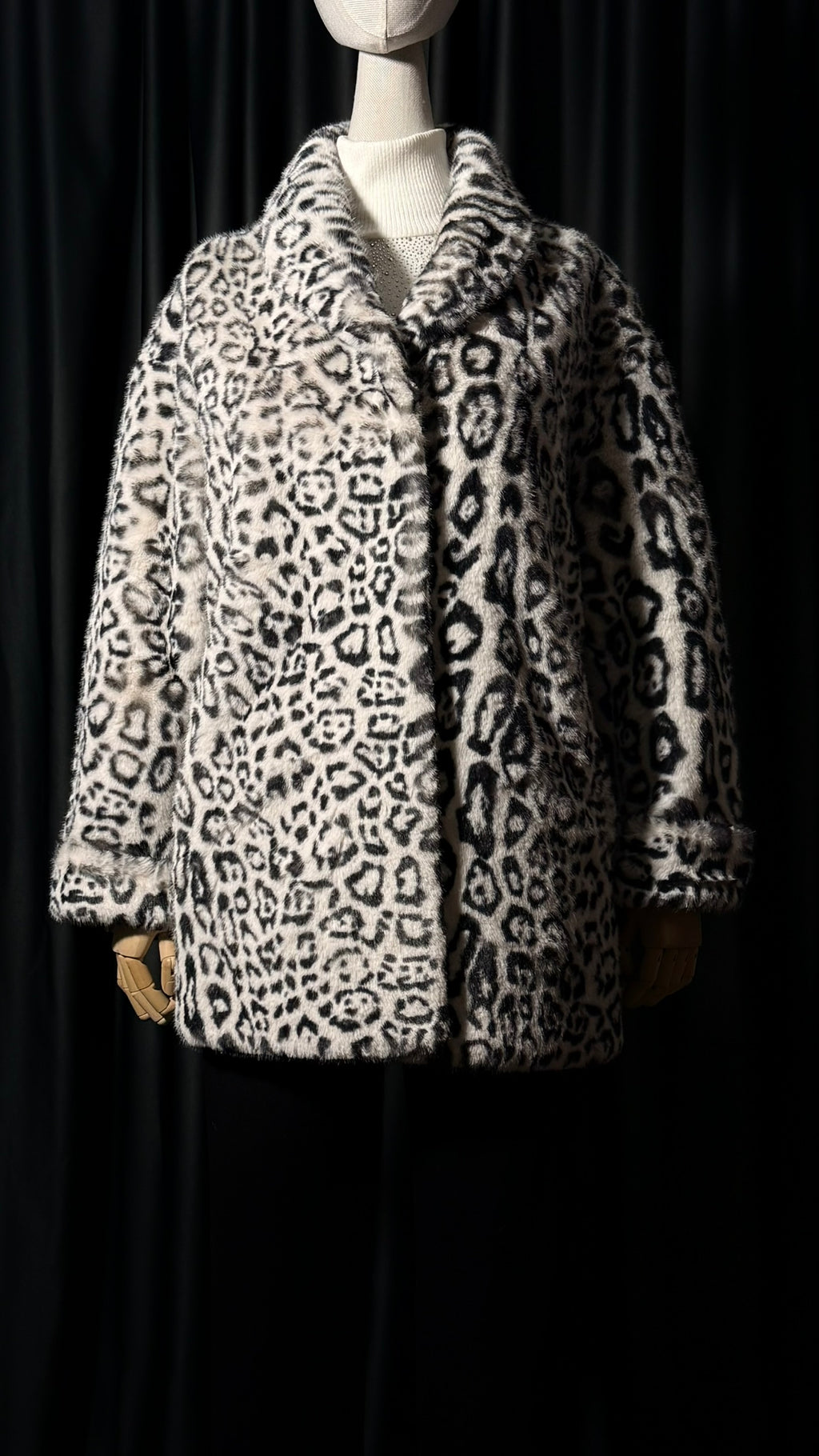 Leopar Desenli Kürk Mont – Trend Seri