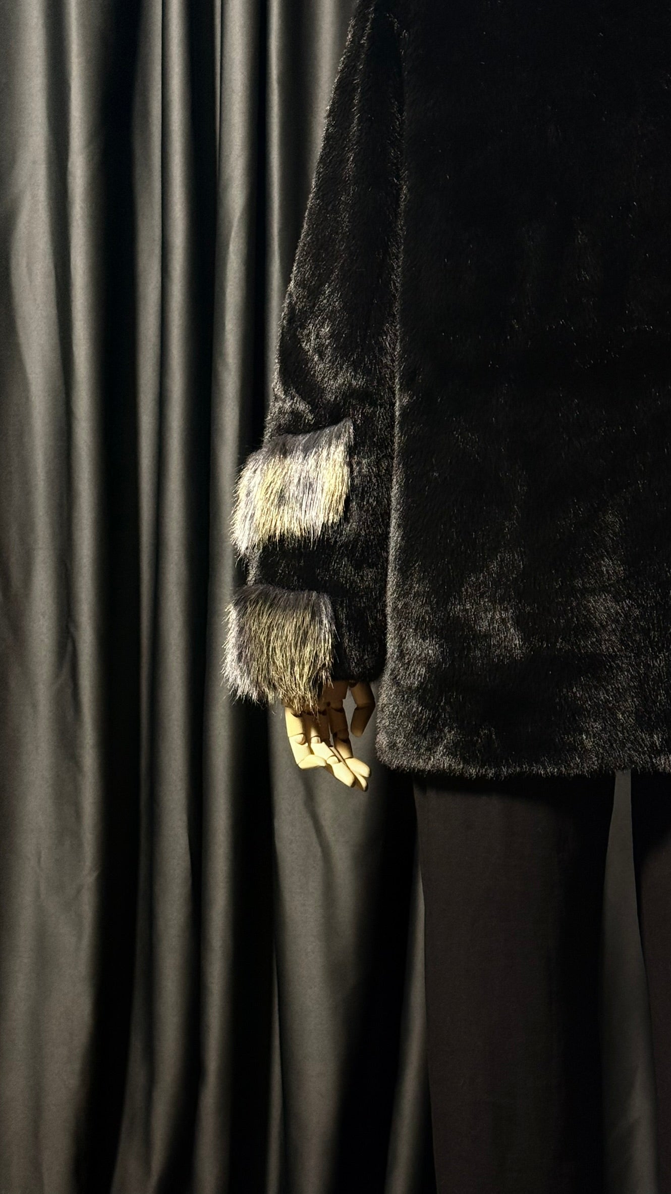 Siyah-Mavi Kürk Ceket