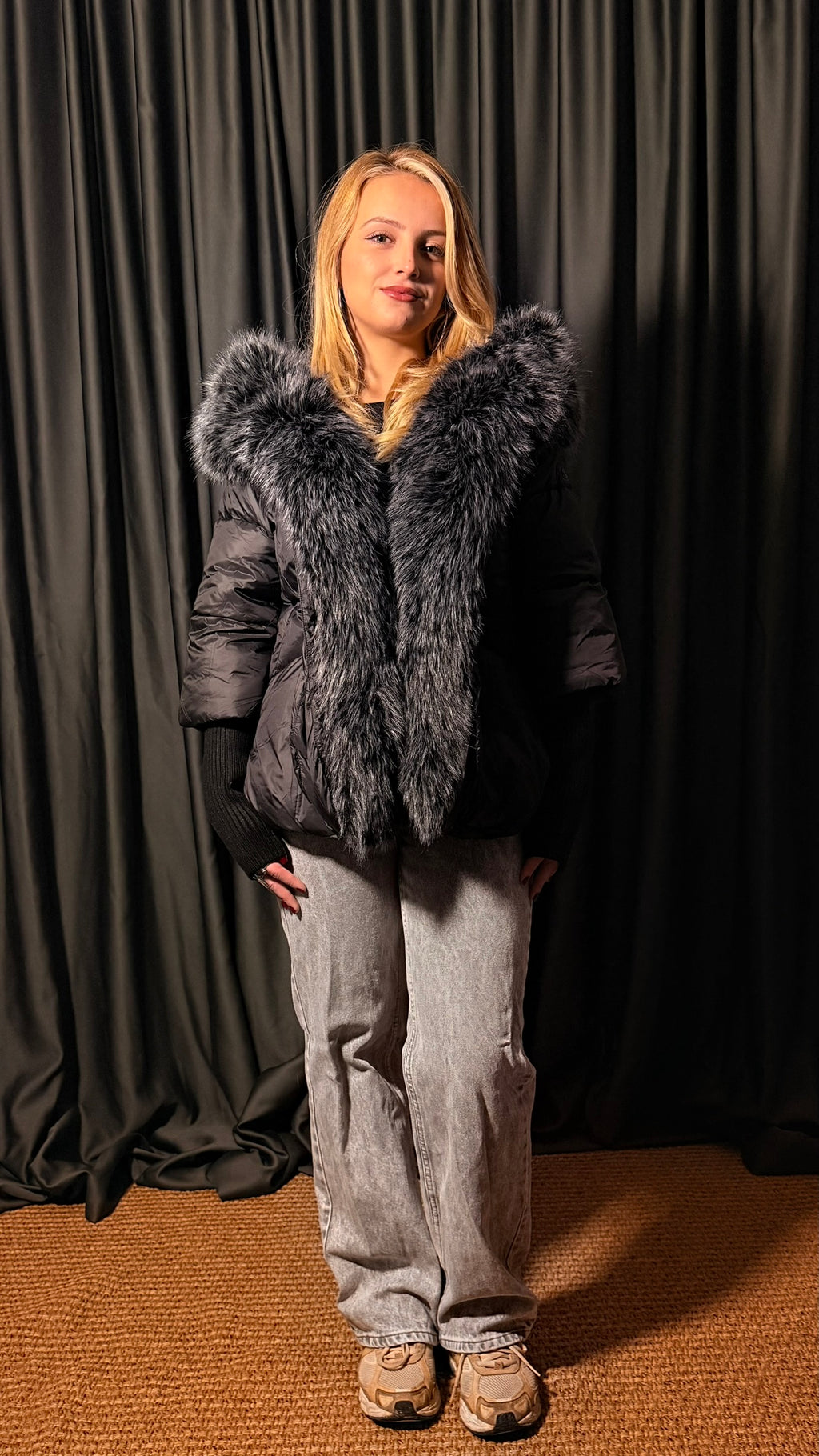 Orijinal Kaz Tüyü Siyah Tasarım Mont