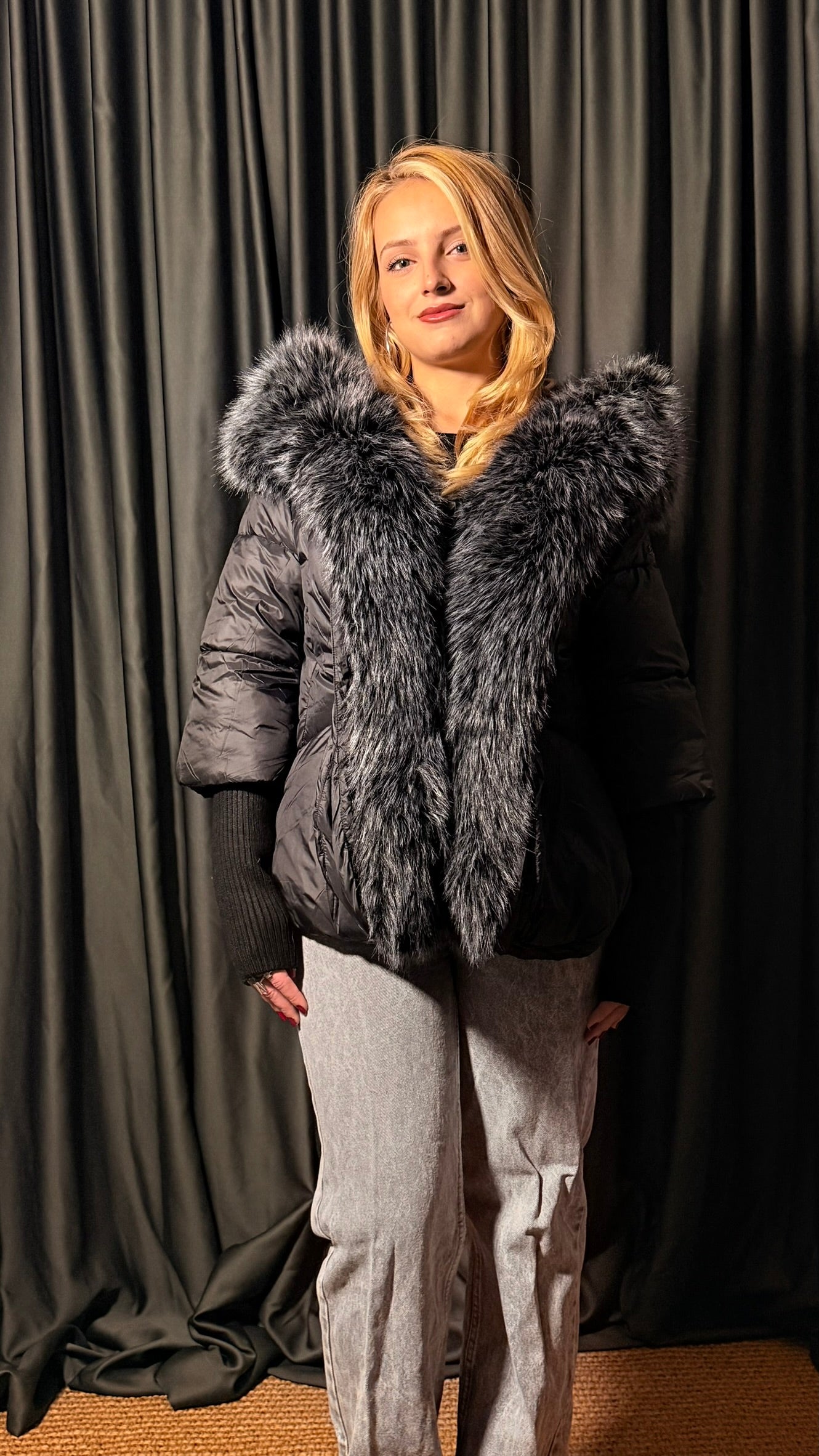 Orijinal Kaz Tüyü Siyah Tasarım Mont