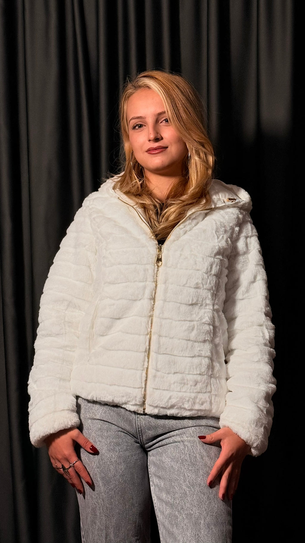 Çift Taraflı Kaz Tüyü Mont