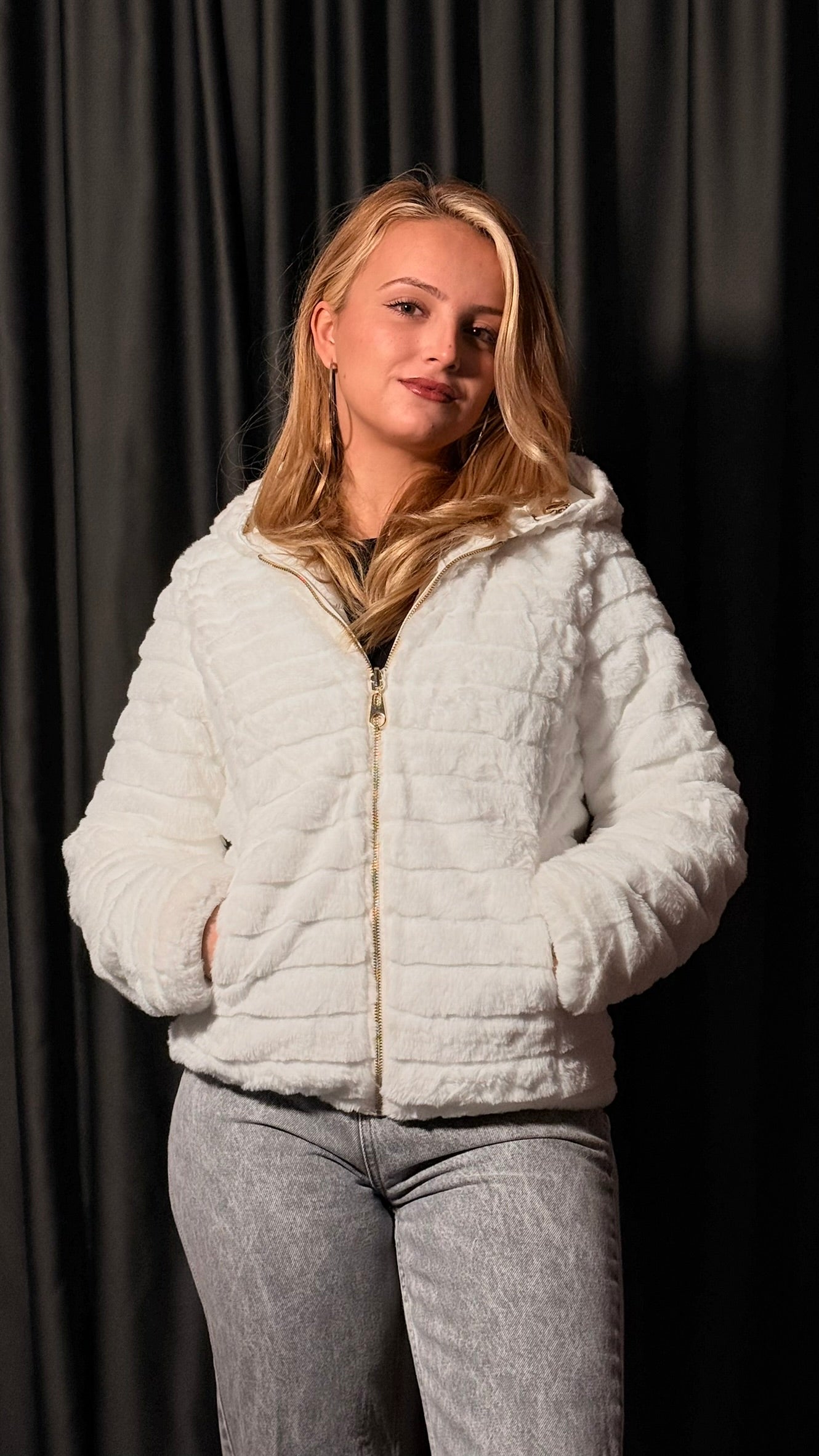 Çift Taraflı Kaz Tüyü Mont