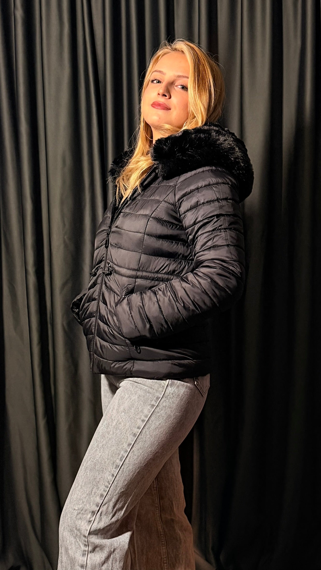 Çift Taraflı Kaz Tüyü Mont