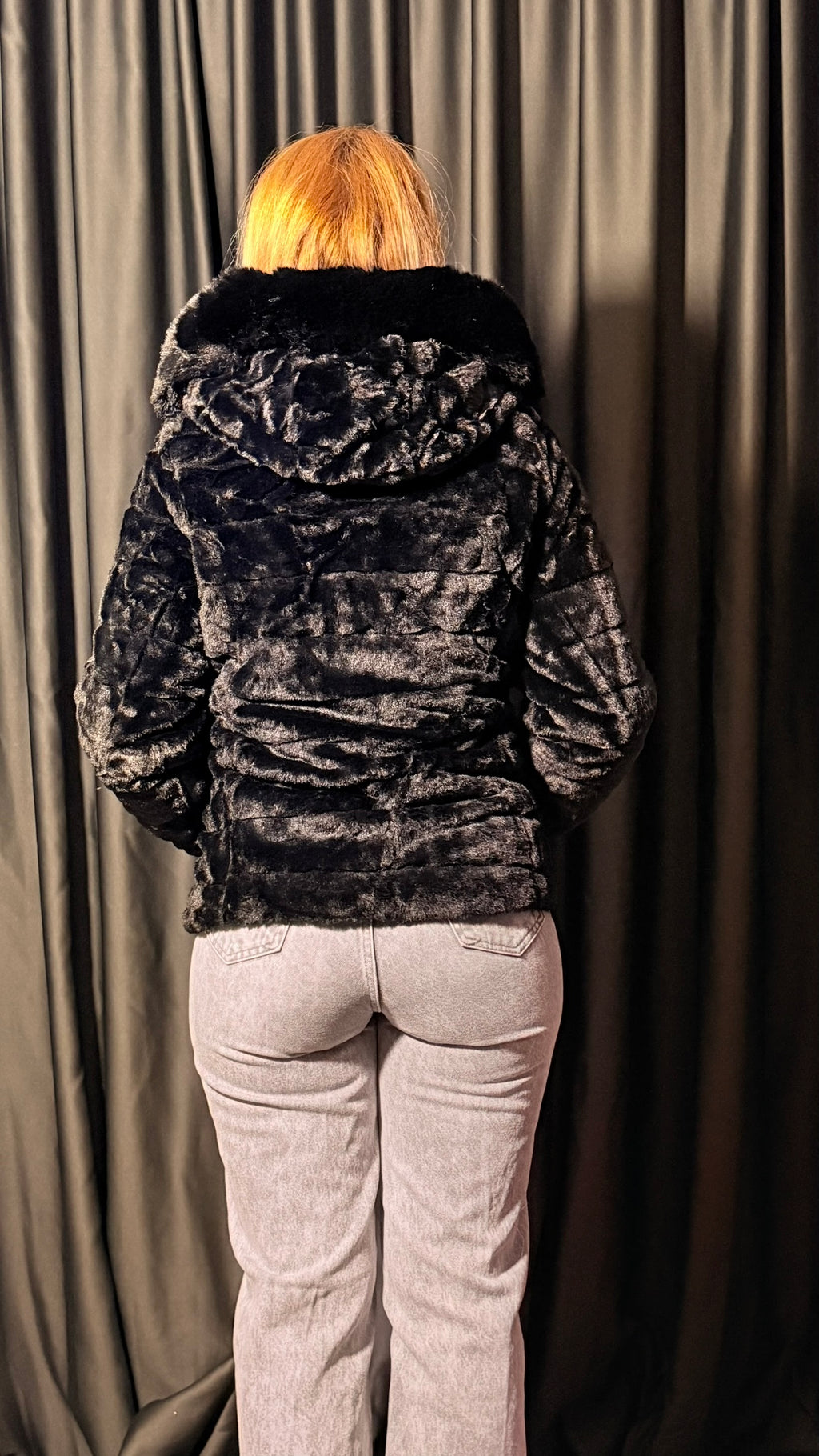 Çift Taraflı Kaz Tüyü Mont