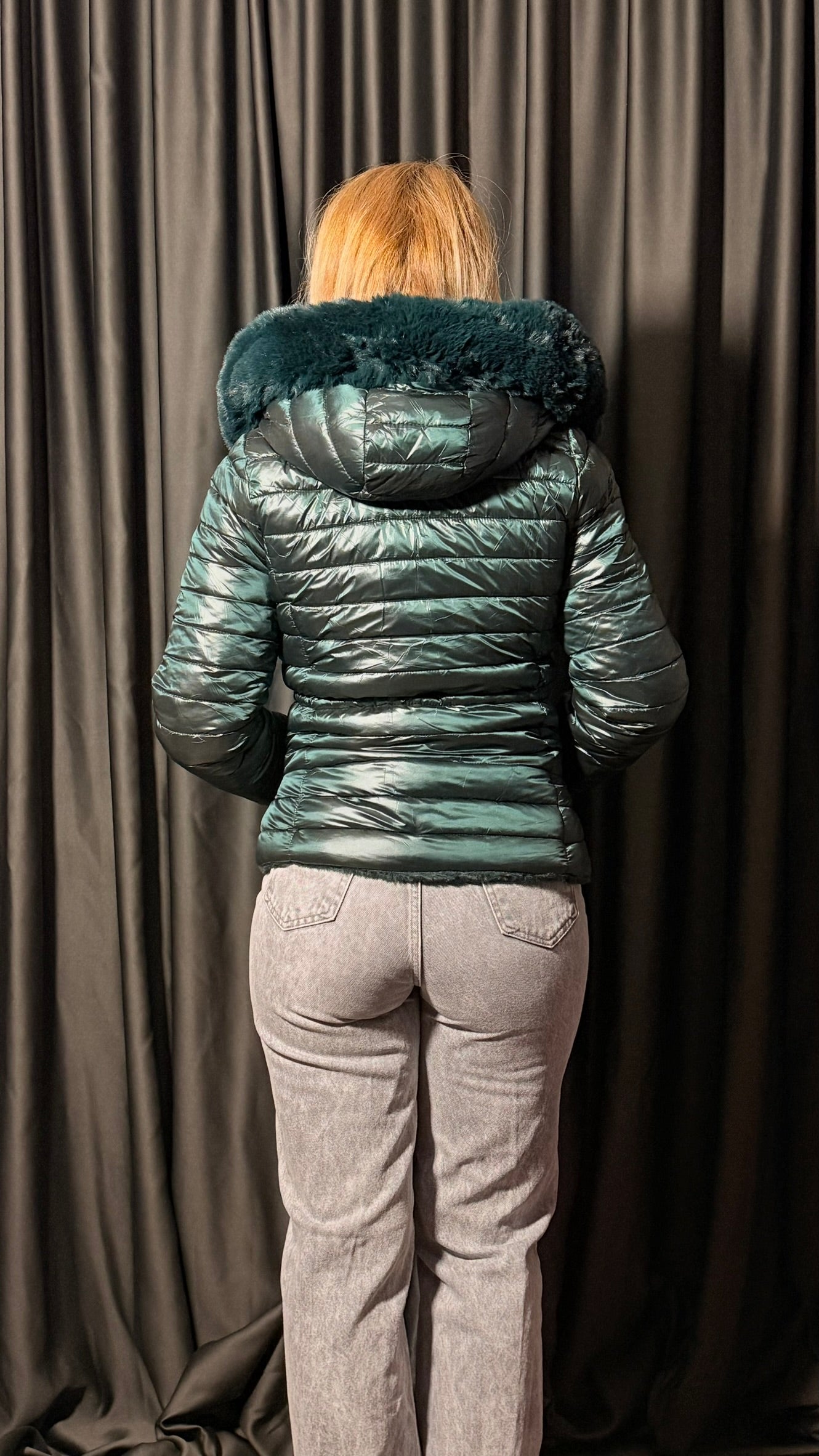 Çift Taraflı Kaz Tüyü Mont