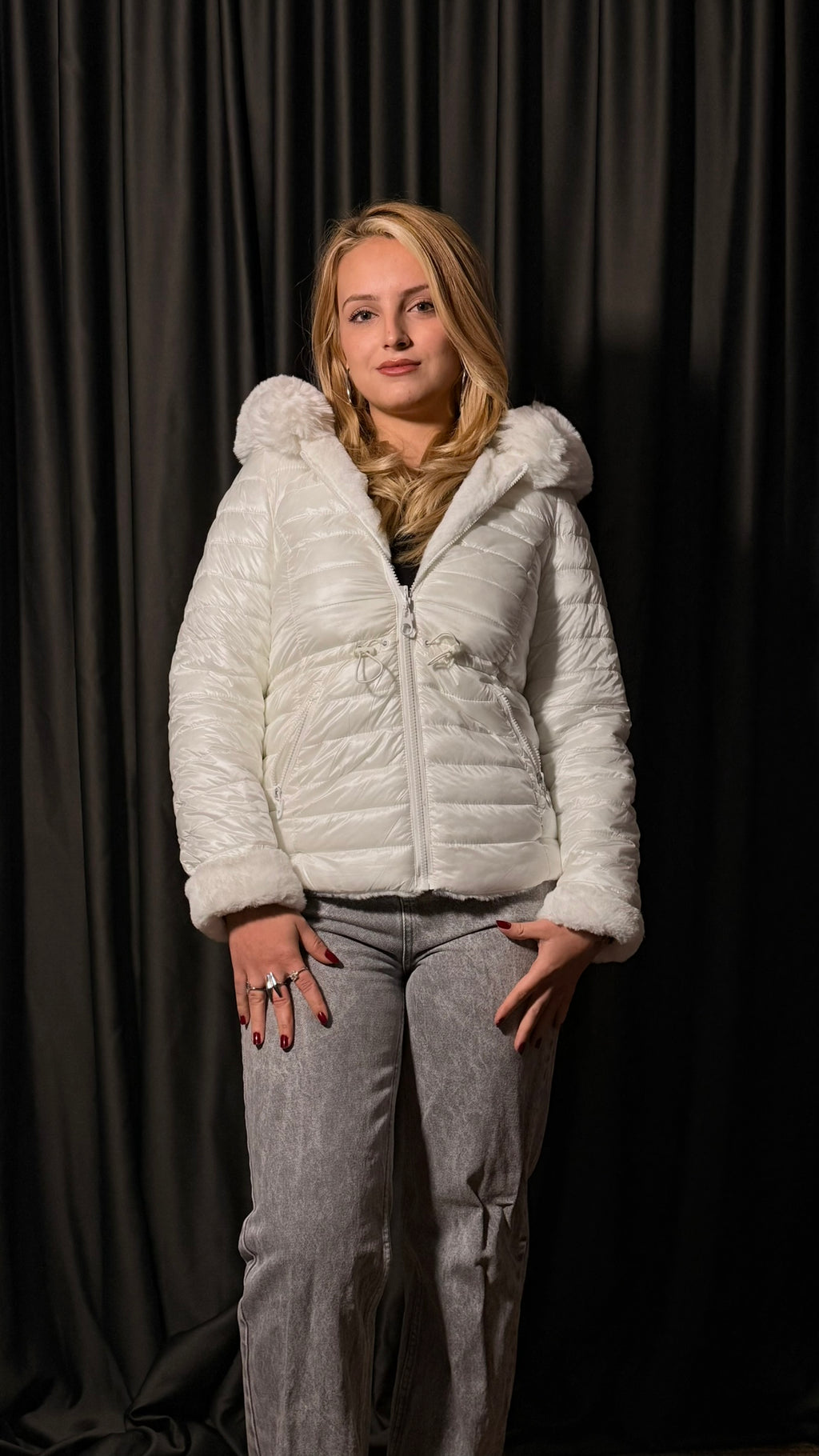 Çift Taraflı Kaz Tüyü Mont