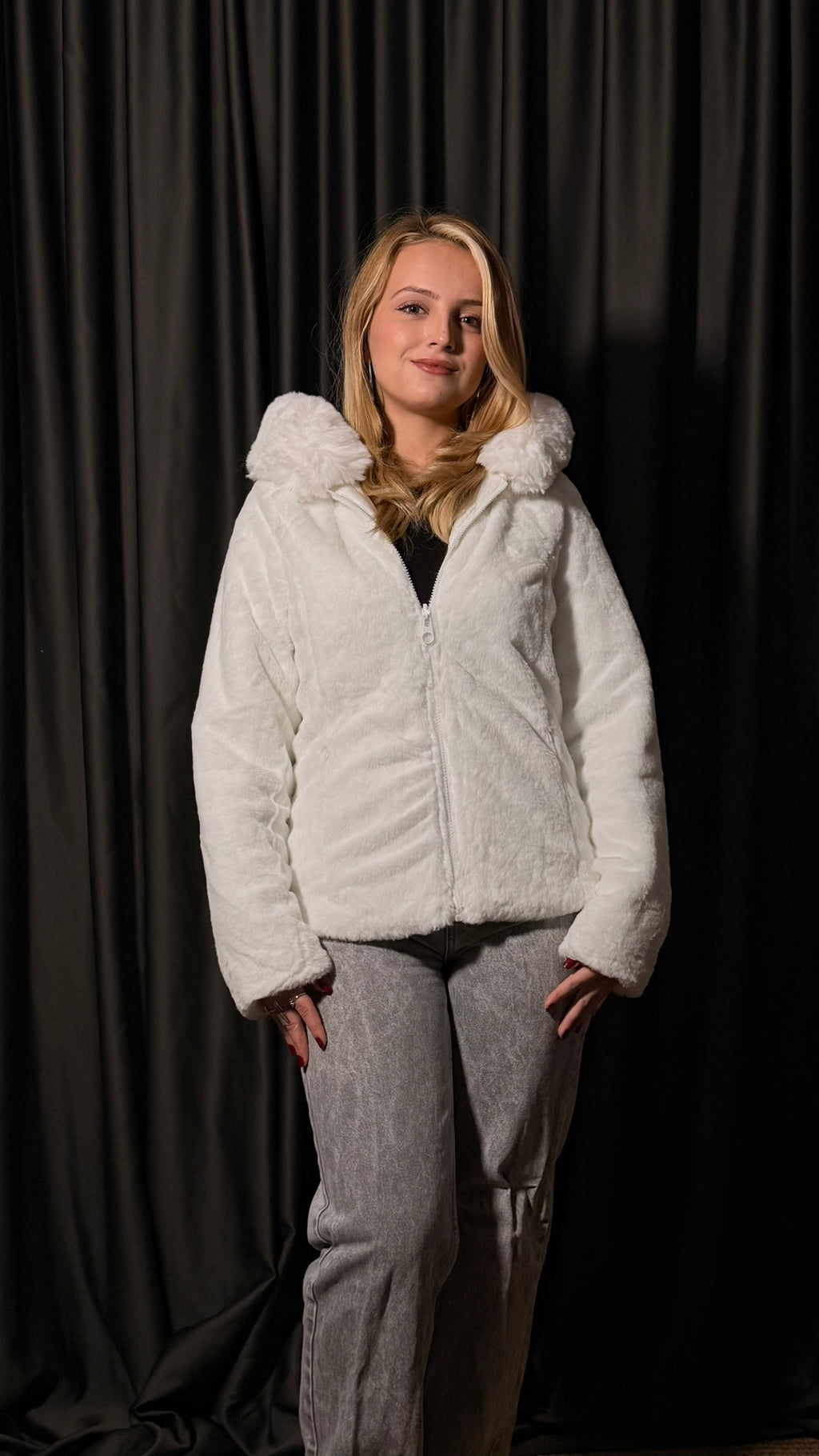 Çift Taraflı Kaz Tüyü Mont