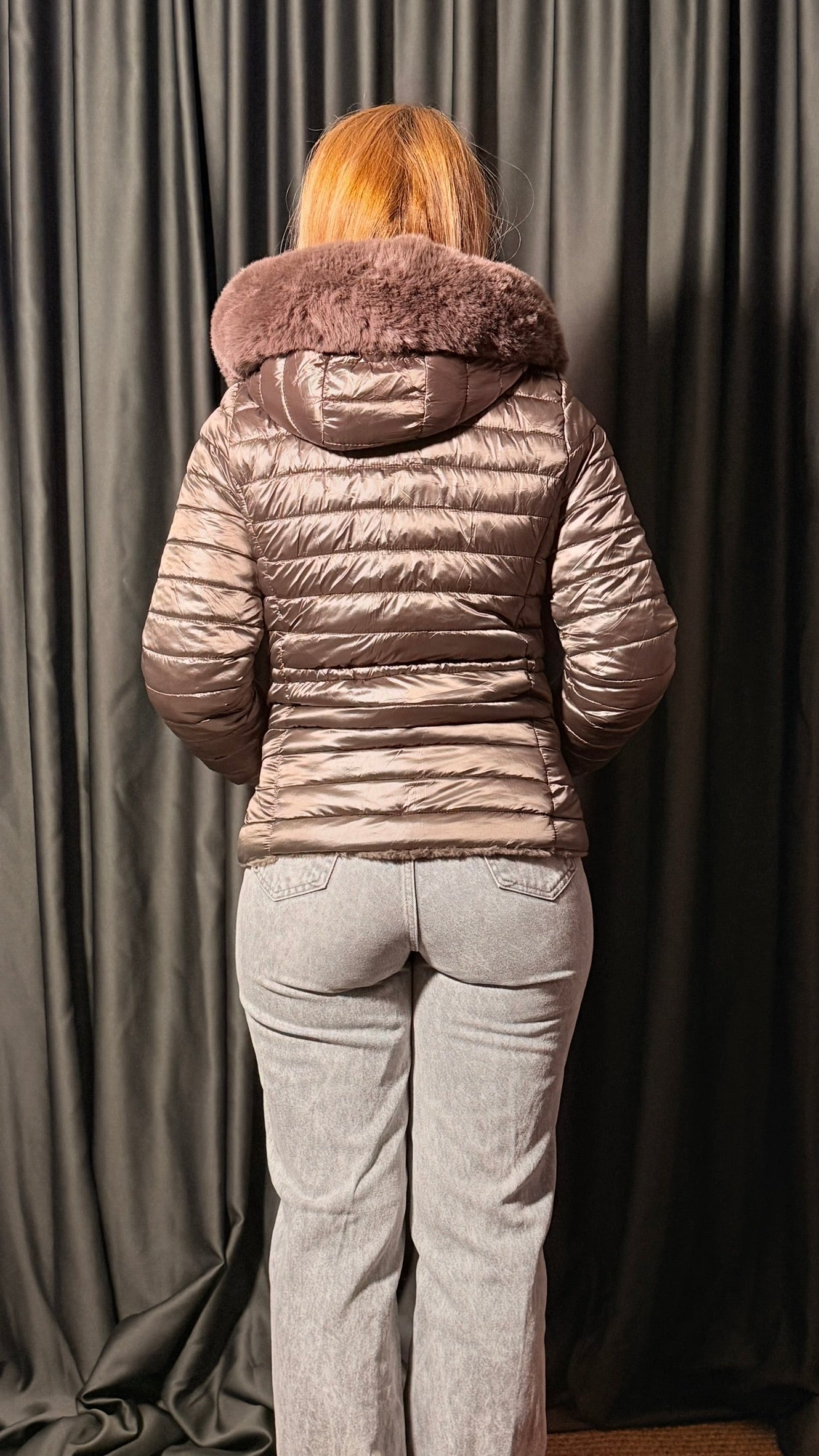 Çift Taraflı Kaz Tüyü Mont