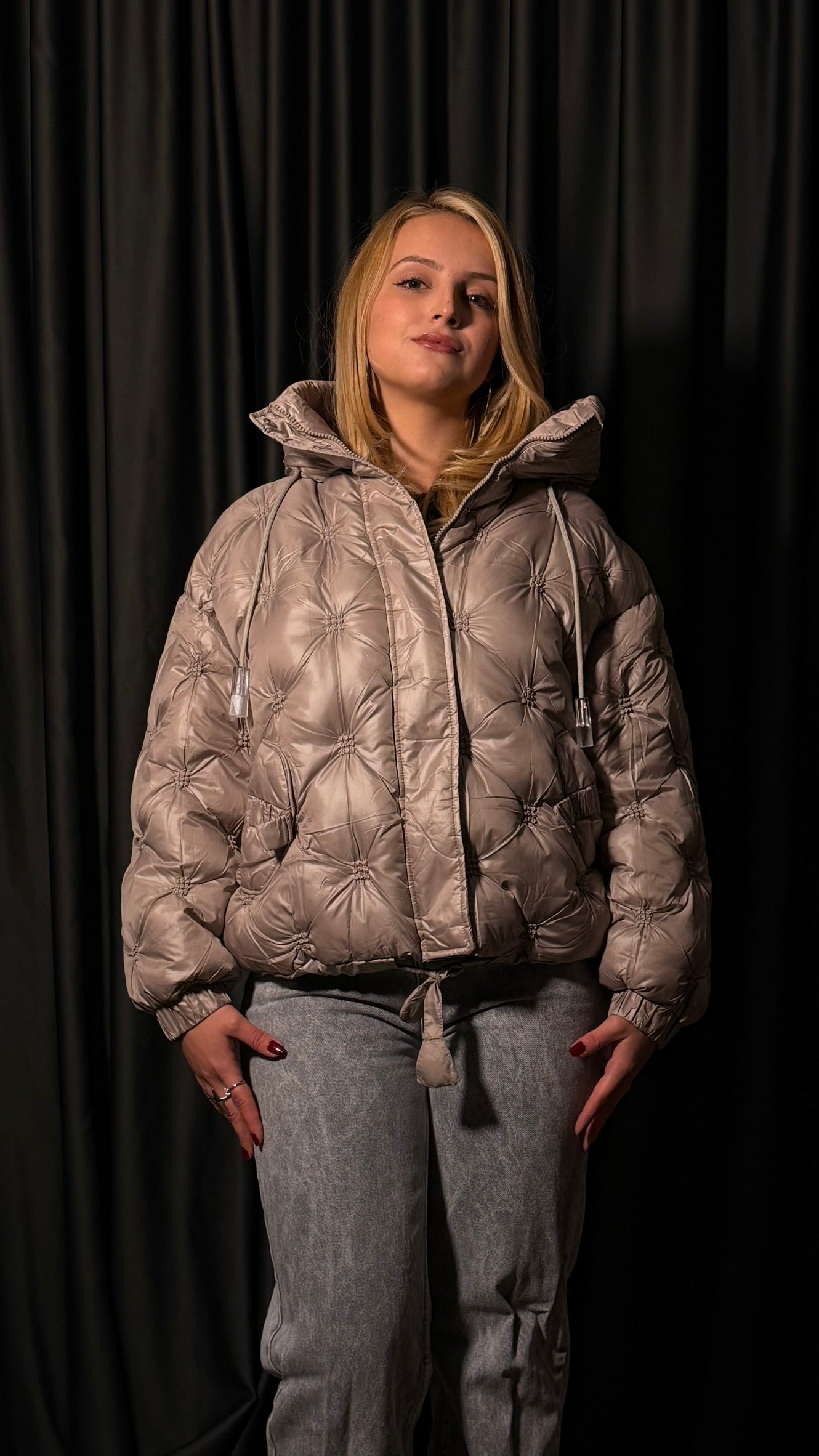 Kaz Tüyü Şişme Mont