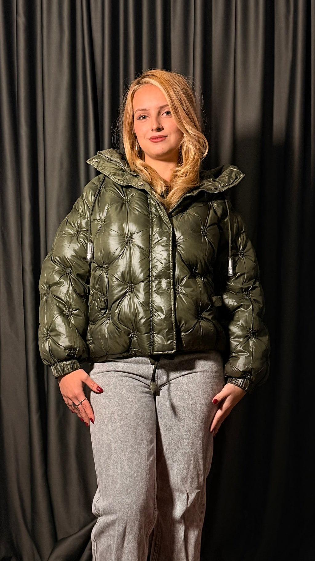 Kaz Tüyü Şişme Mont