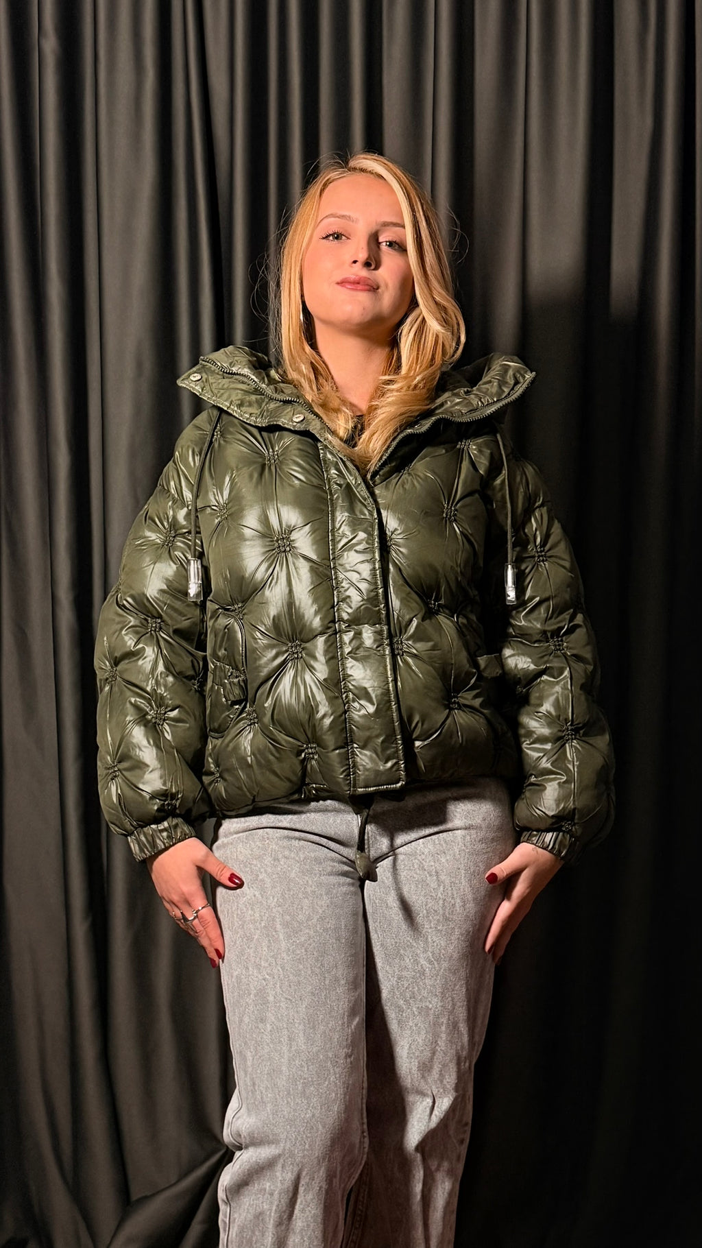 Kaz Tüyü Şişme Mont