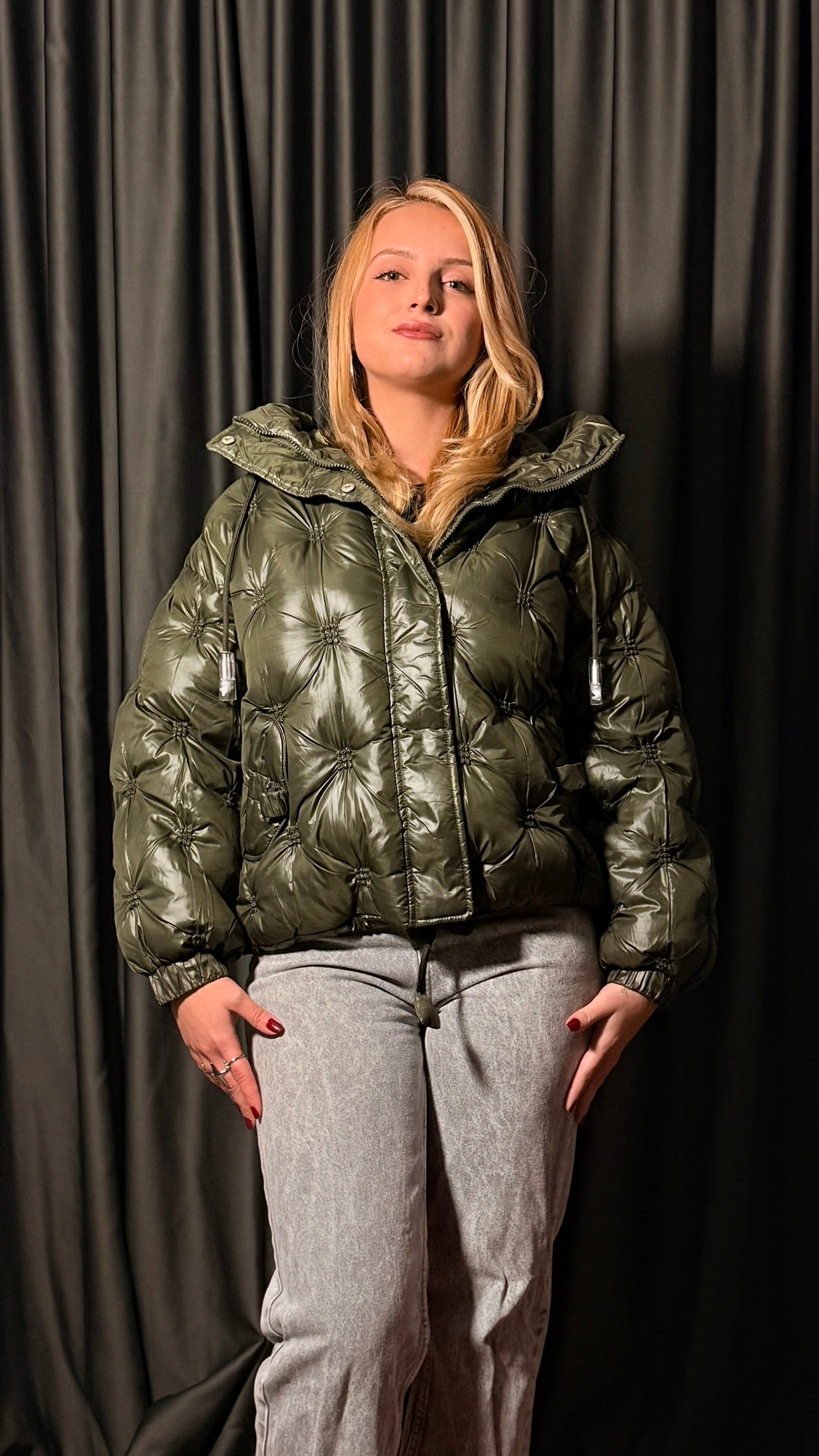 Kaz Tüyü Şişme Mont