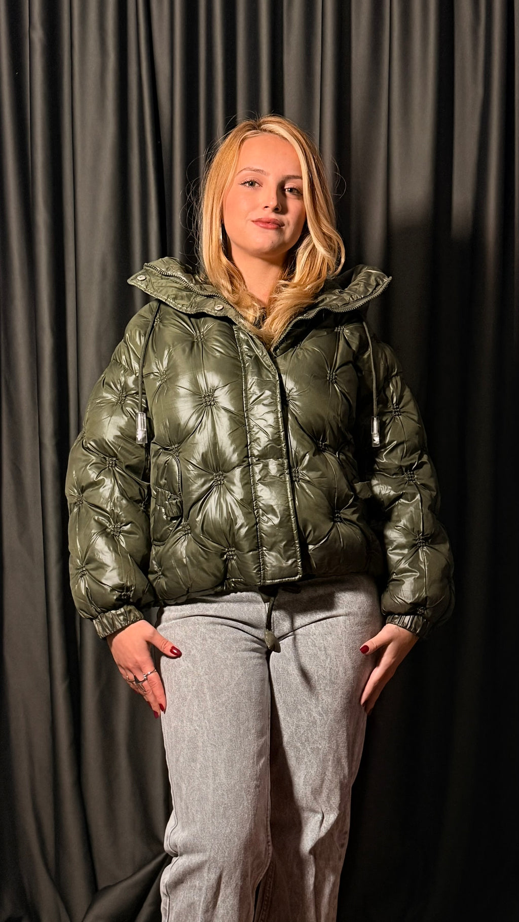 Kaz Tüyü Şişme Mont