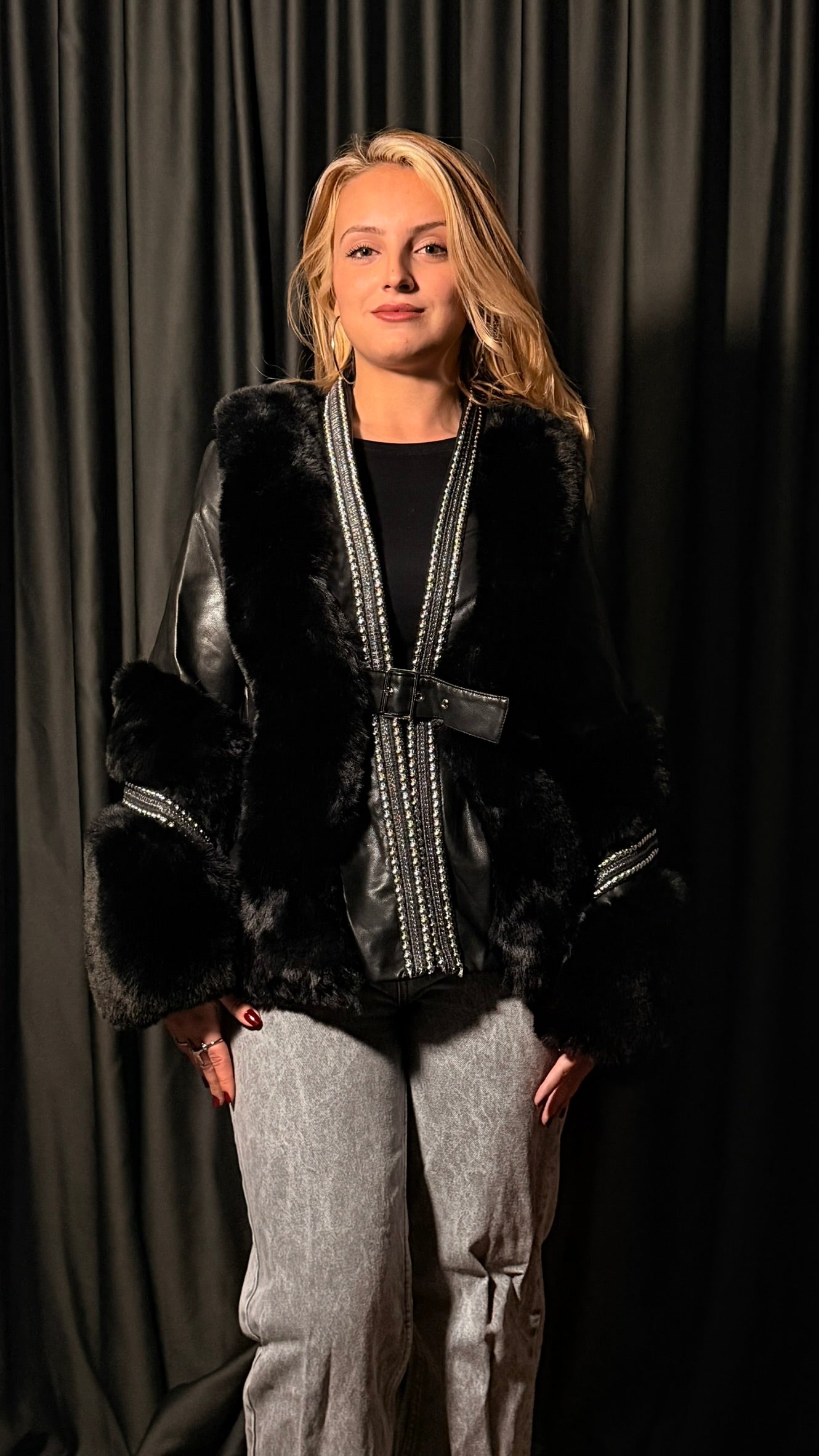 Kürk Detaylı Ara Boy Deri Mont