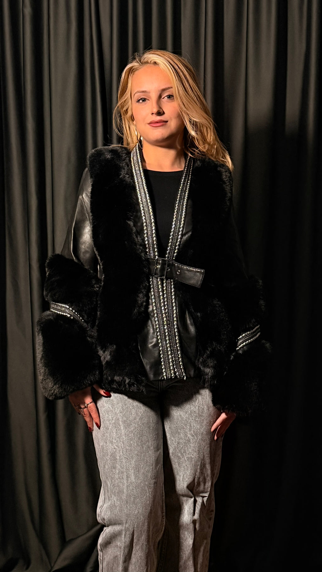 Kürk Detaylı Ara Boy Deri Mont