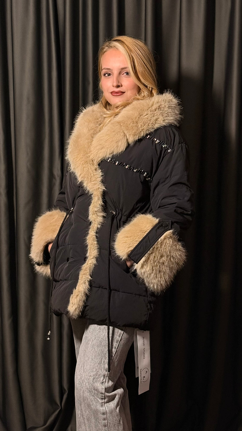 Tasarım Kaz Tüyü Mont