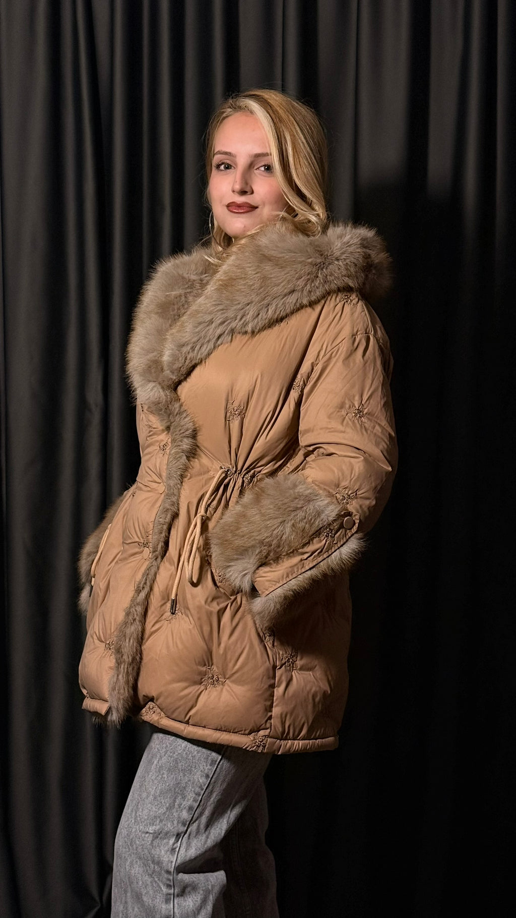 Tasarım Kaz Tüyü Mont