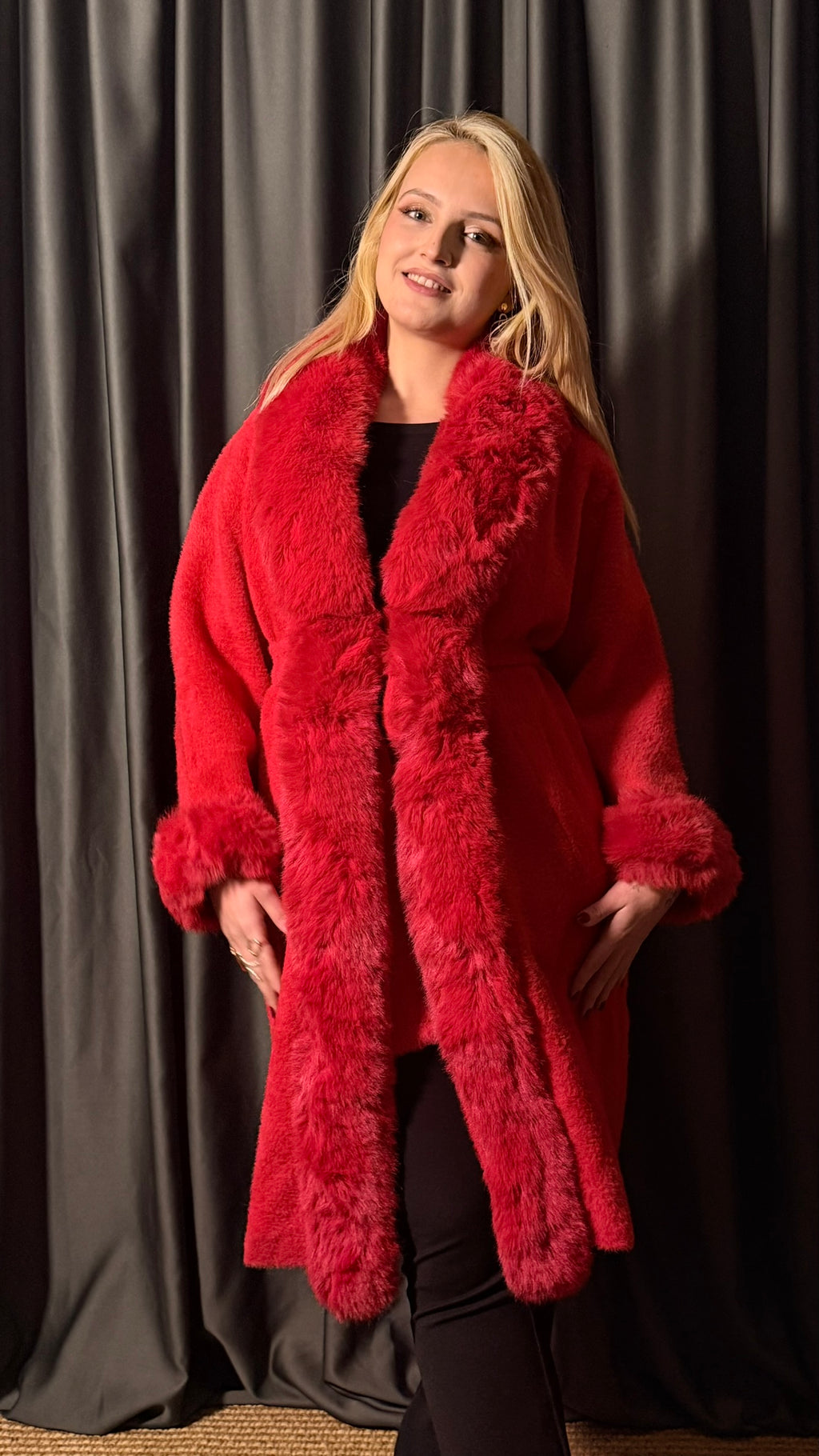 KÜRKLÜ ANGORA HIRKA/KABAN