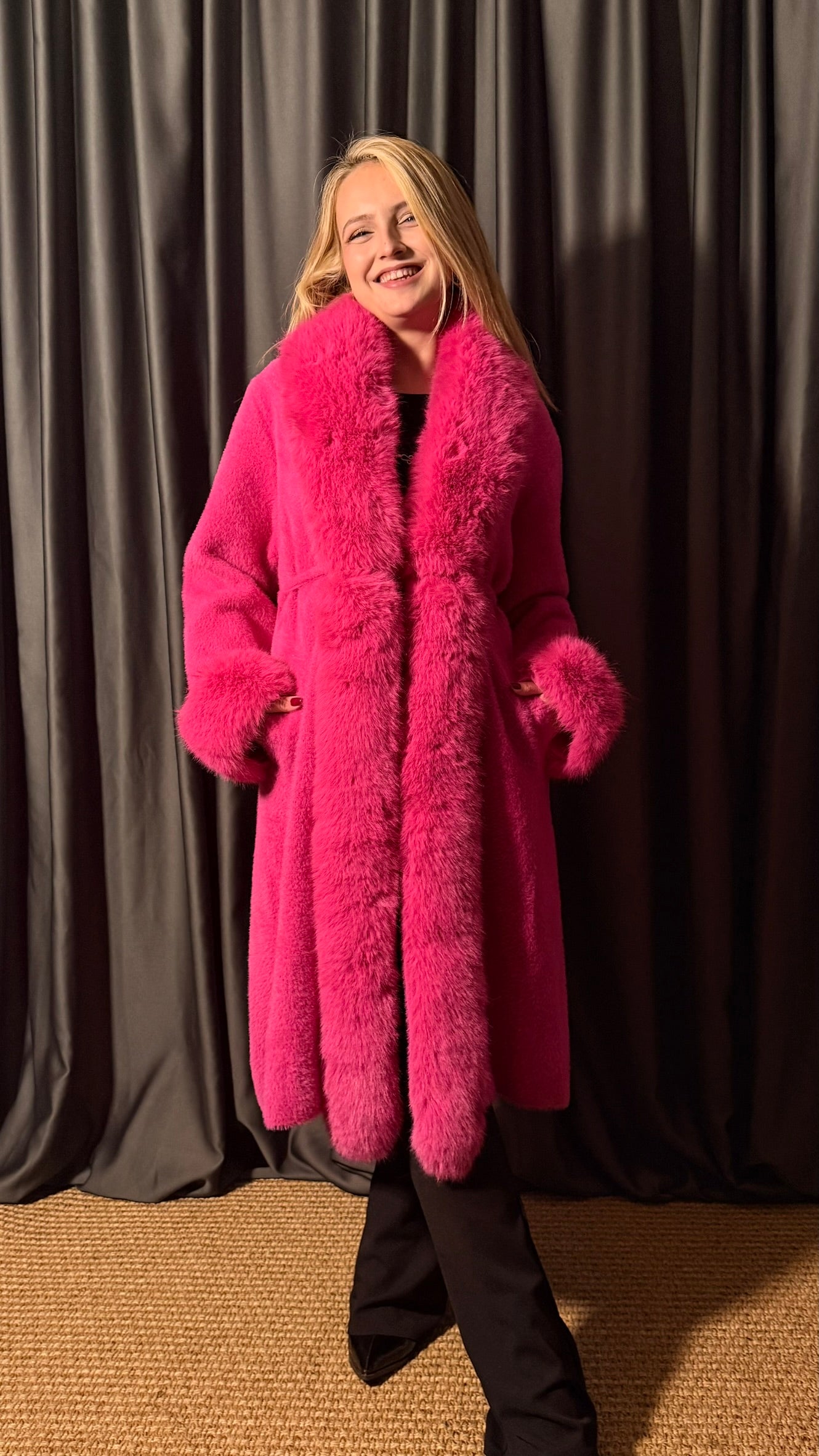 KÜRKLÜ ANGORA HIRKA/KABAN