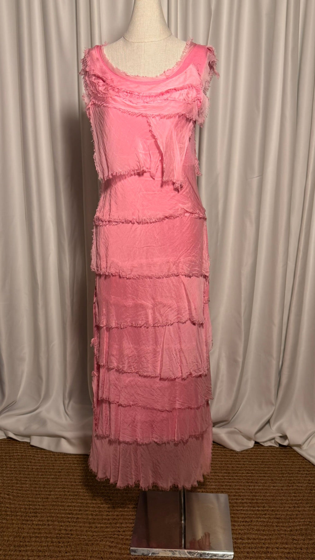 Pembe Kat Kat Uzun Elbise