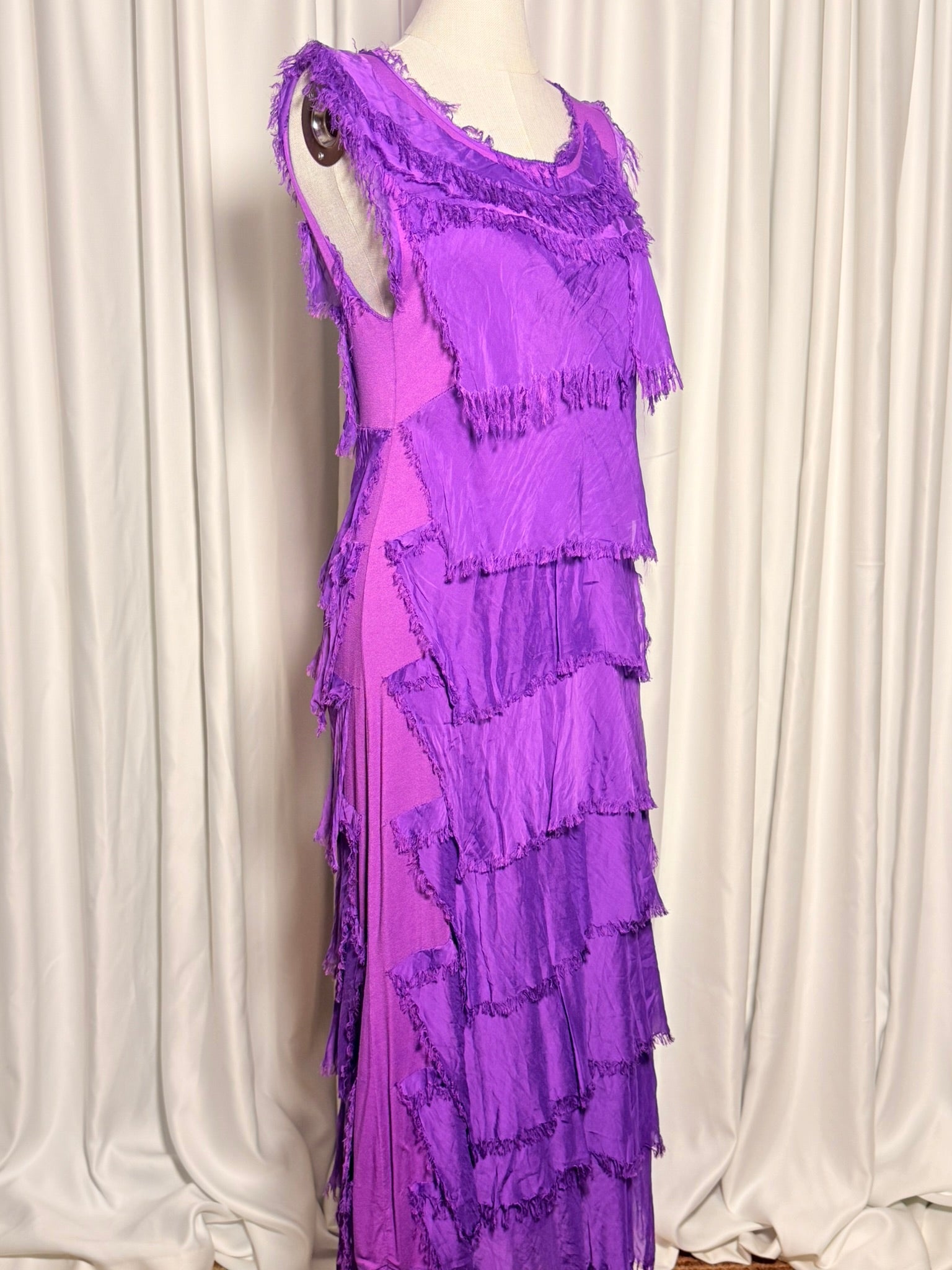 Mor Kat Kat Püsküllü İpek Elbise