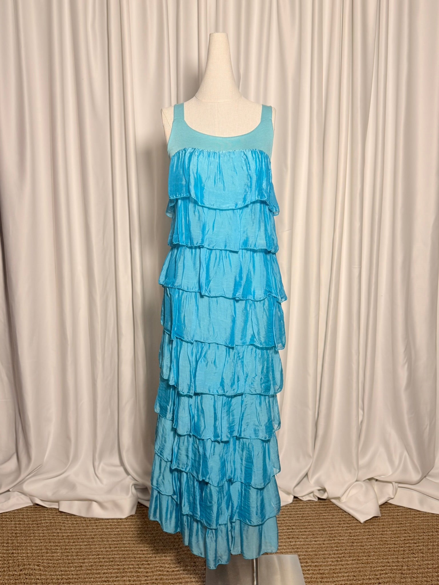 Mavi Kat Kat Uzun İpek Elbise