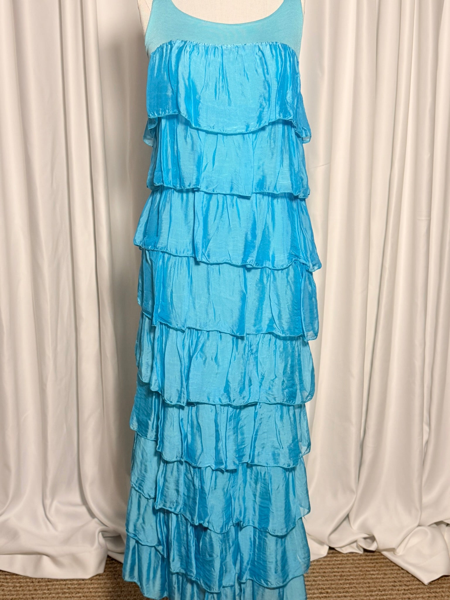 Mavi Kat Kat Uzun İpek Elbise