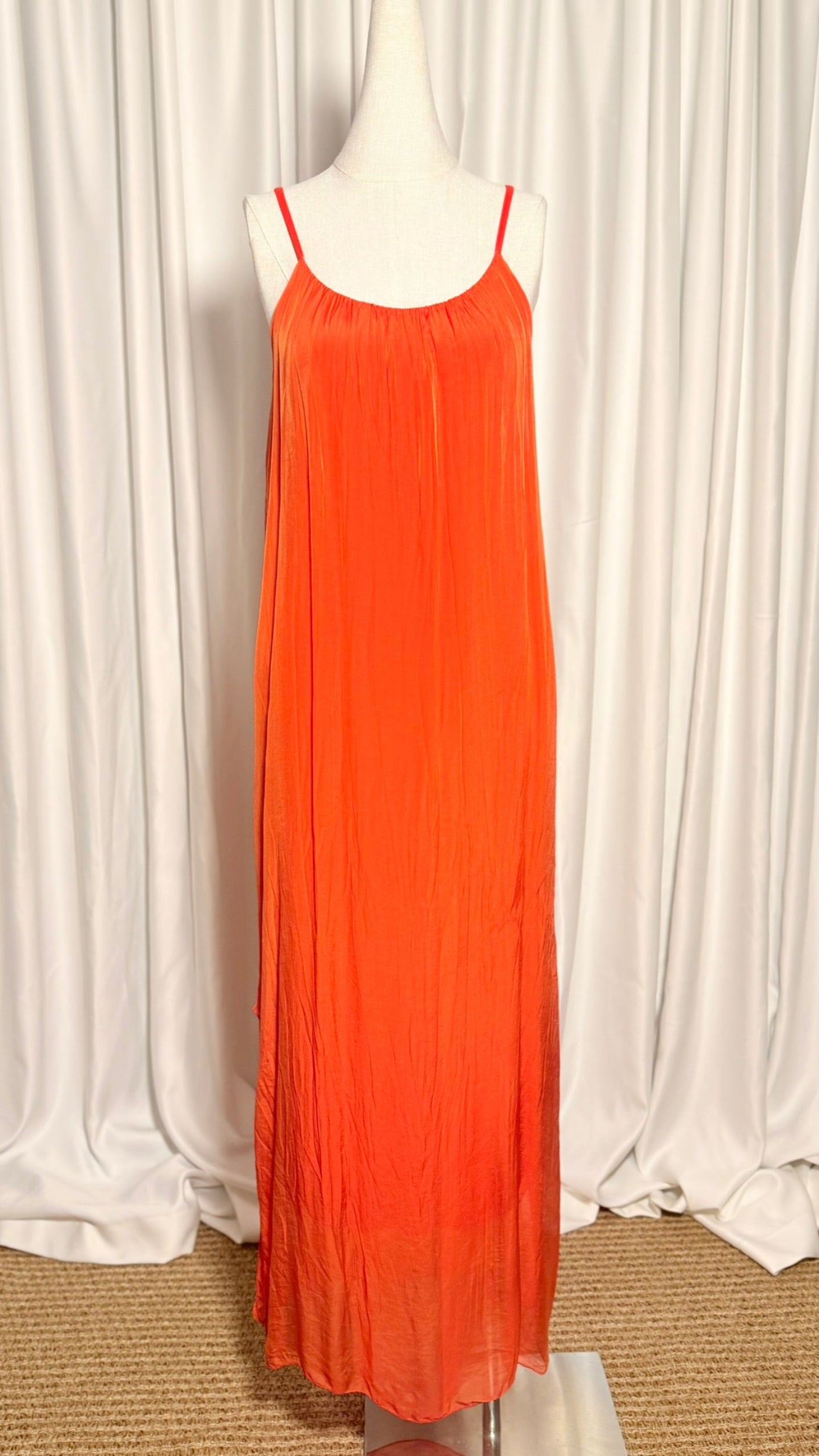 Nar Çiçeği İpek Elbise