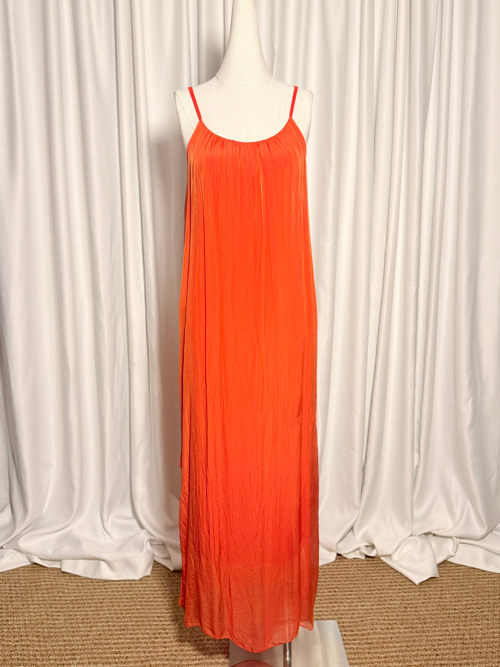 Nar Çiçeği İpek Elbise